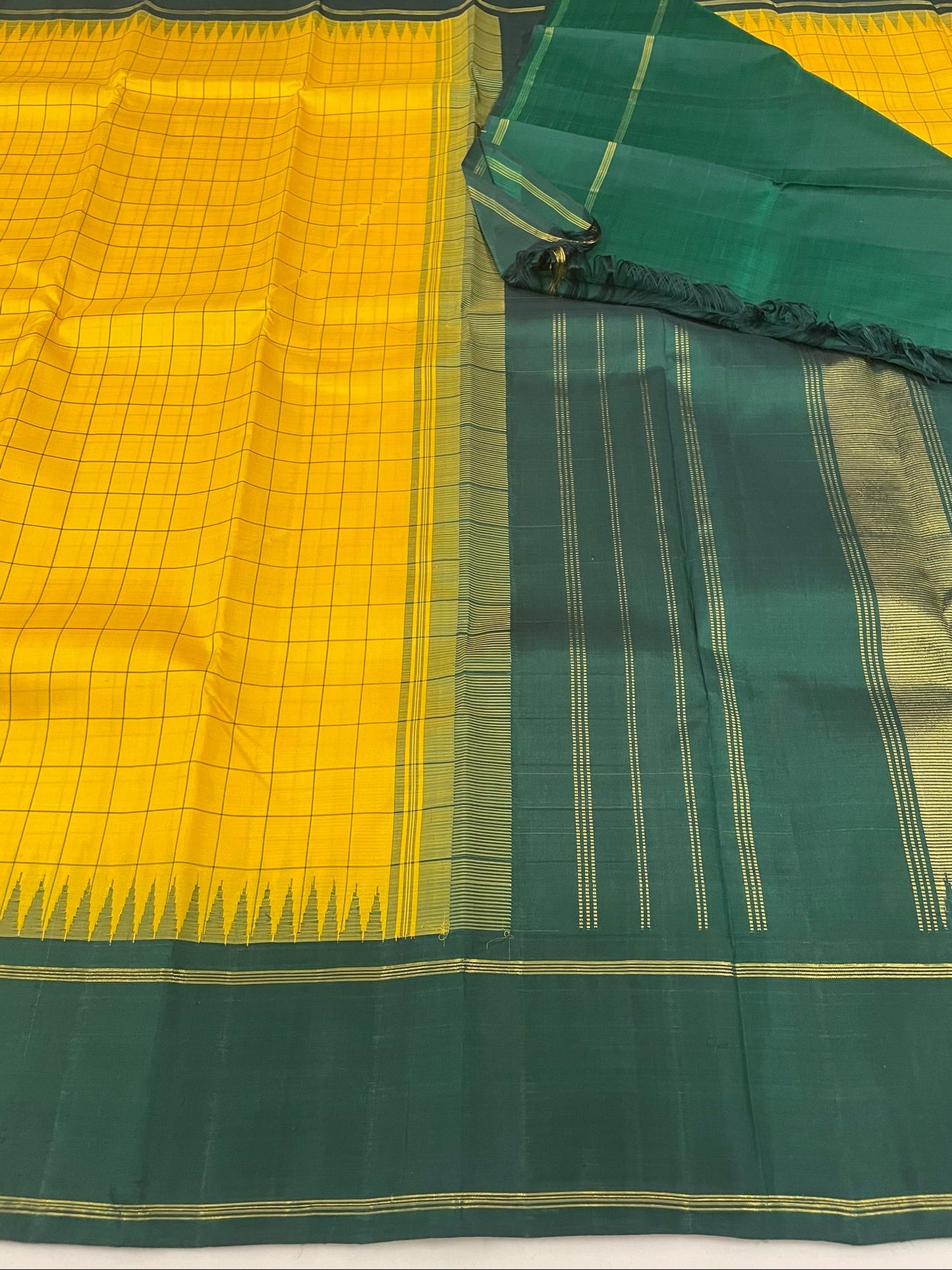 Kanchivaram Silk SBF29E4-1 By SRISHTA