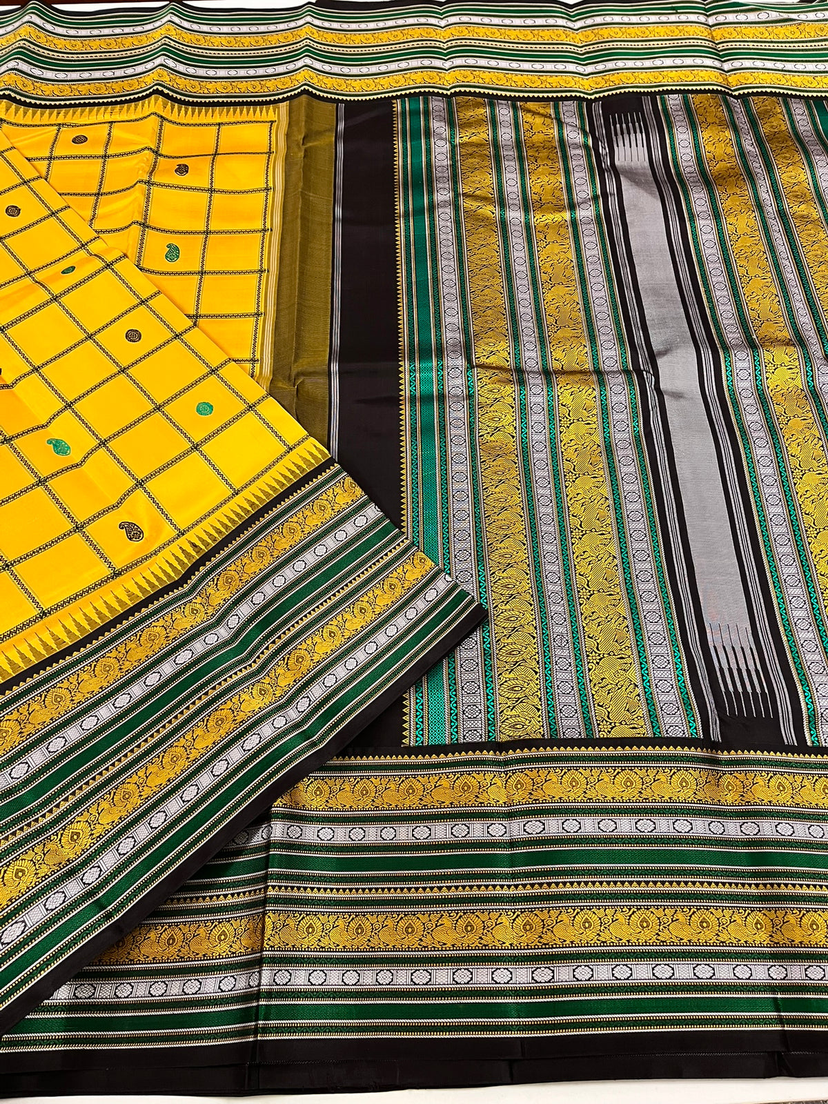 Kanchivaram Silk SBF133I11-1 By SRISHTA