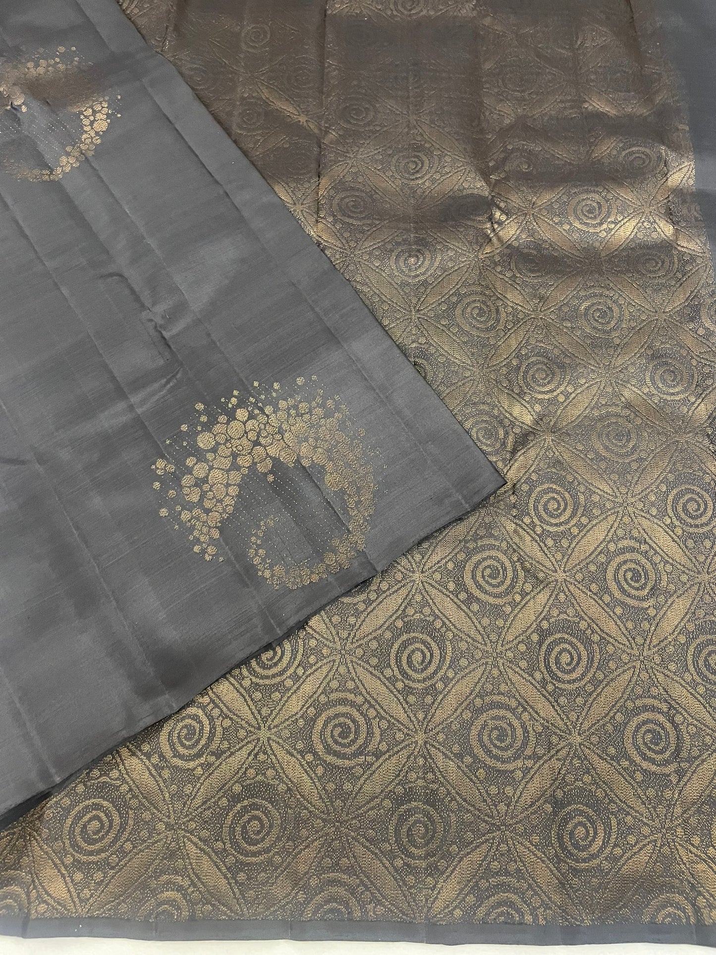 Kanchivaram Silk SBF24E1-2 By SRISHTA