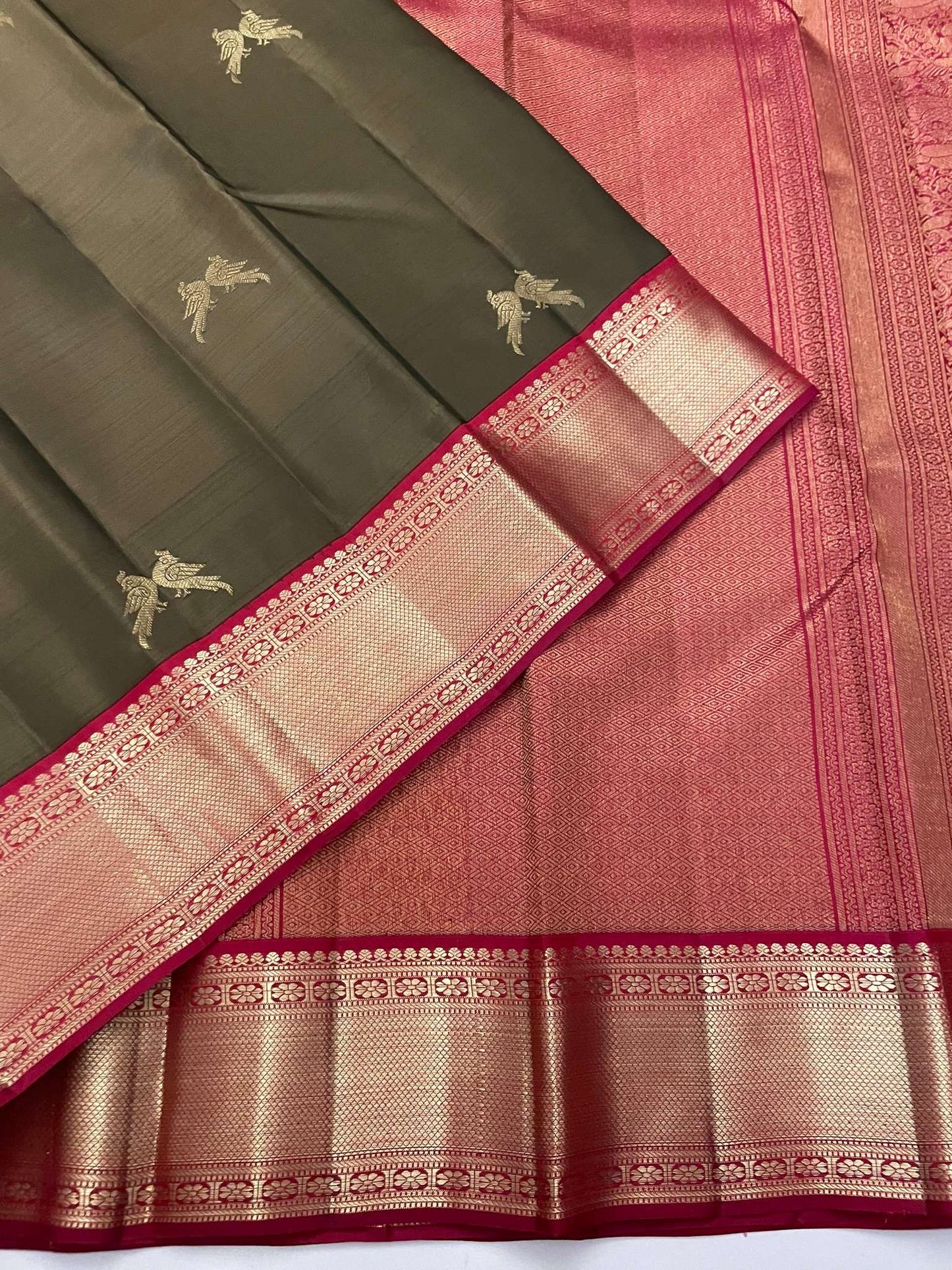 Kanchivaram Silk SBE144J4-3 By SRISHTA