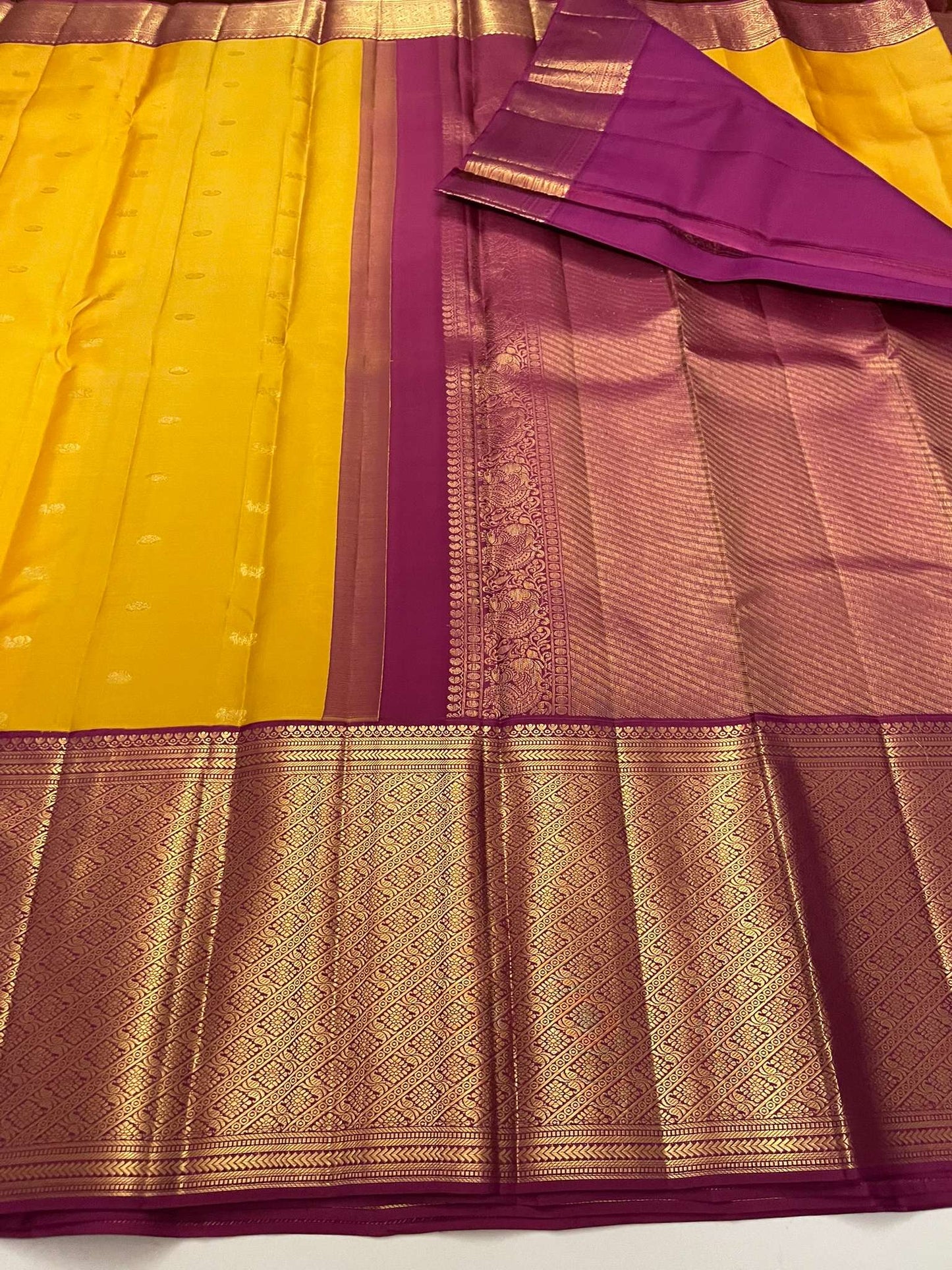 Kanchivaram Silk SBE144J7-1 By SRISHTA