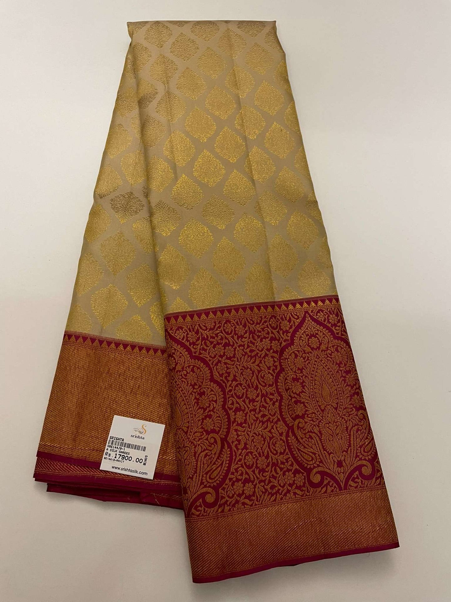 Kanchivaram Silk SBE144J9-1 By SRISHTA