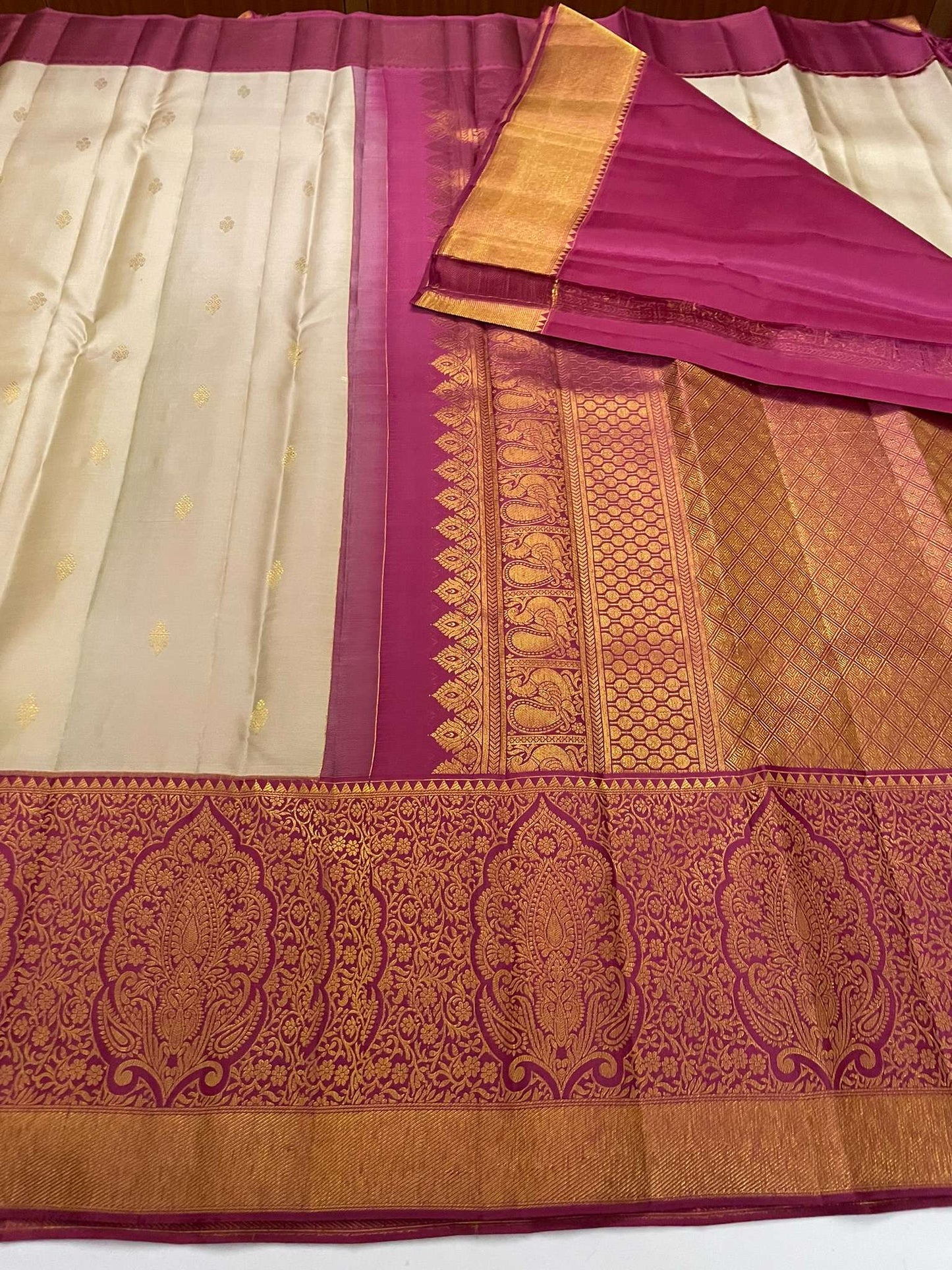 Kanchivaram Silk SBE144J4-1 By SRISHTA