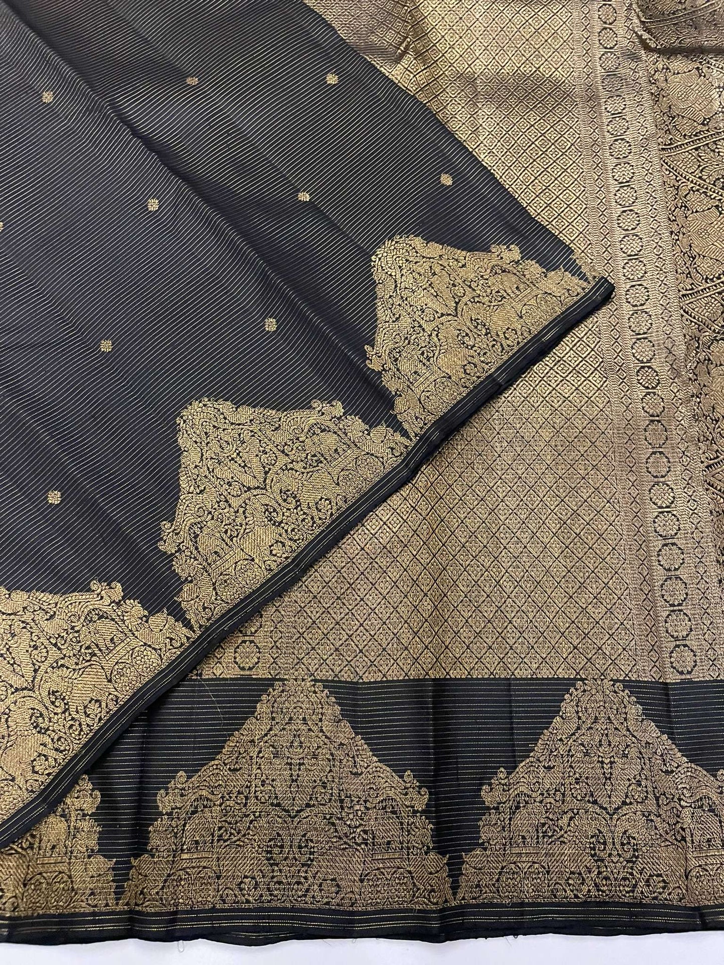 Kanchivaram Silk SBE135J11-1 By SRISHTA