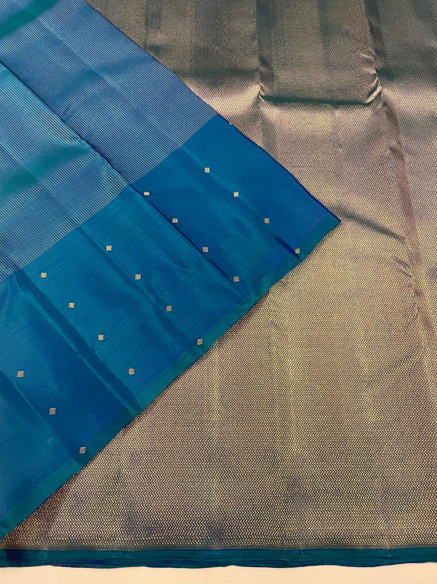 Kanchivaram Silk SBF32E8-1 By SRISHTA