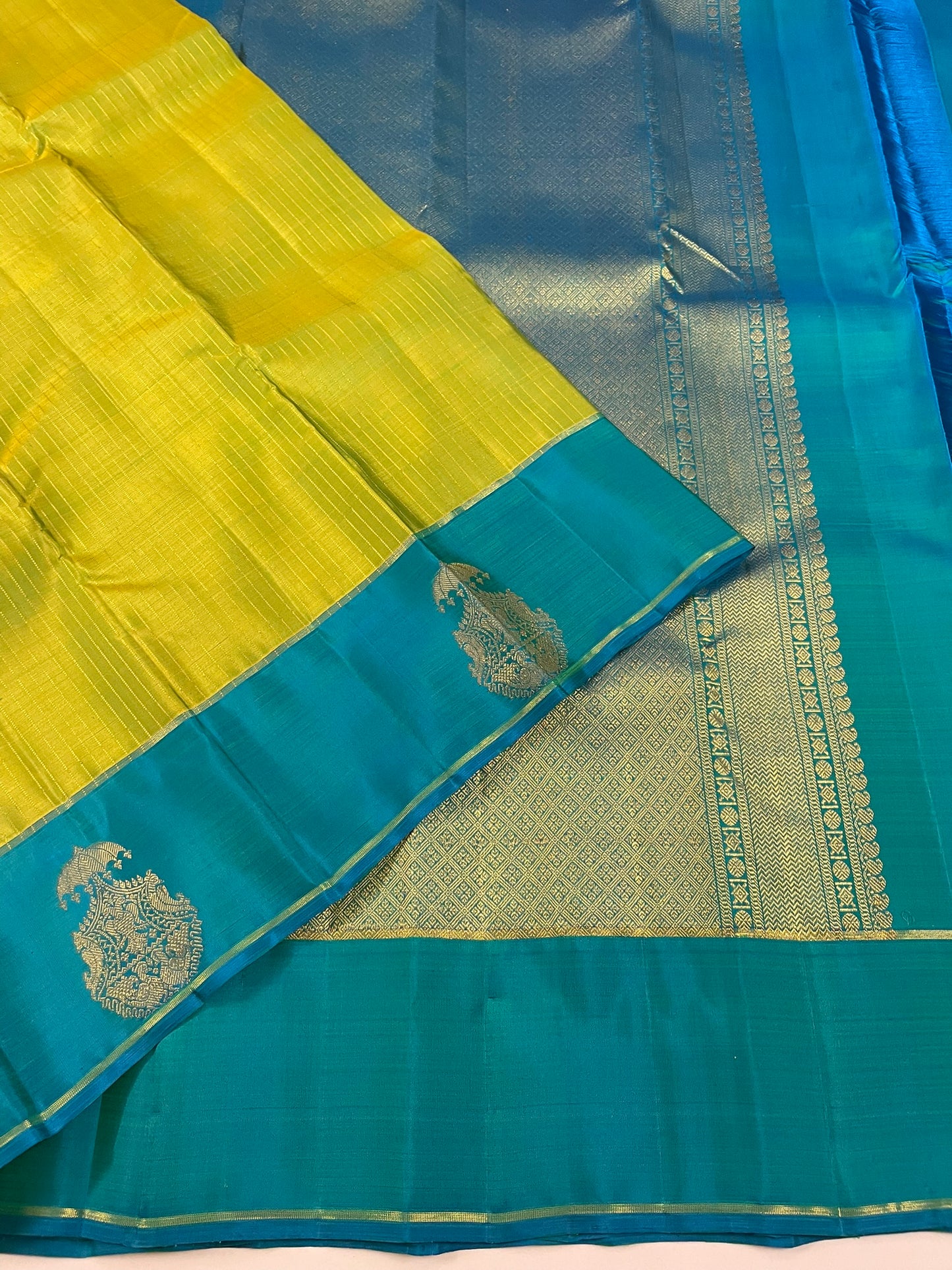 Kanchivaram Silk SBF30E27-3 By SRISHTA