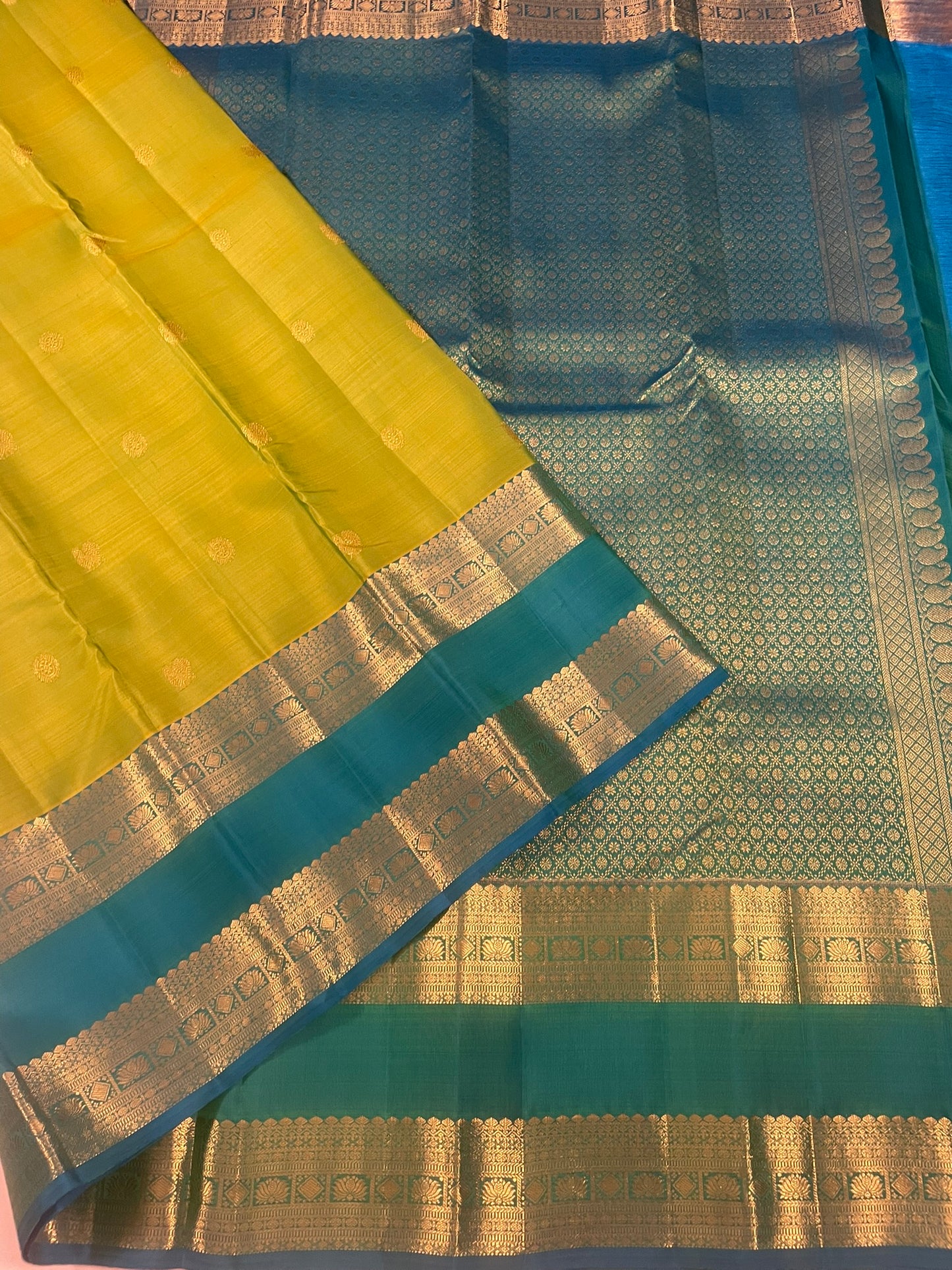Kanchivaram Silk SBF30E1-8 By SRISHTA