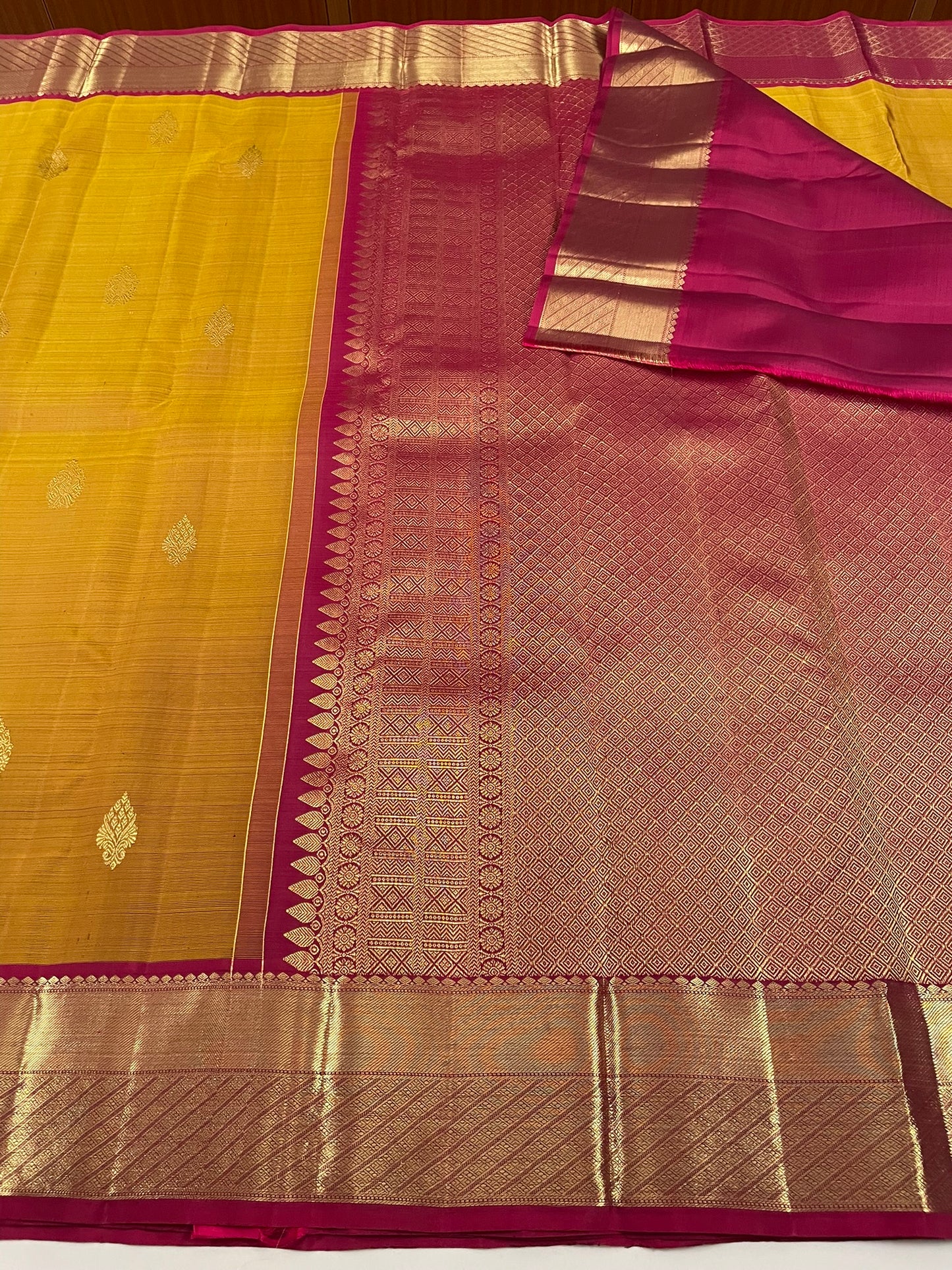 Kanchivaram Silk SBF30E14-6 By SRISHTA