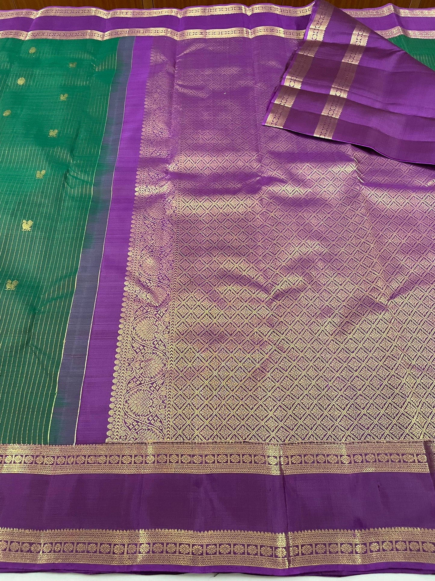 Kanchivaram Silk SBF30E22-2 By SRISHTA