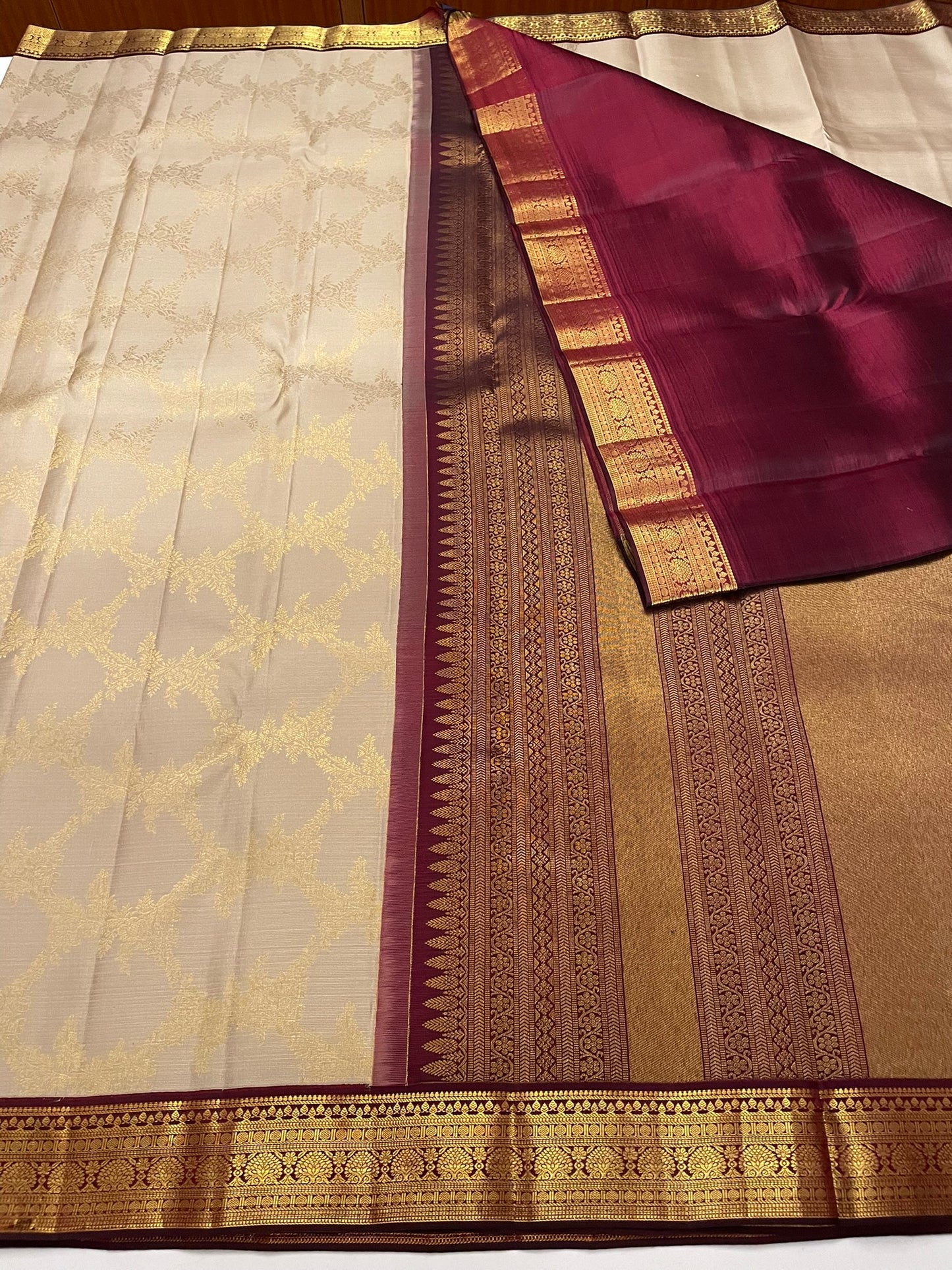 BKanchivaram Silk SBE236A13-1 By SRISHTA