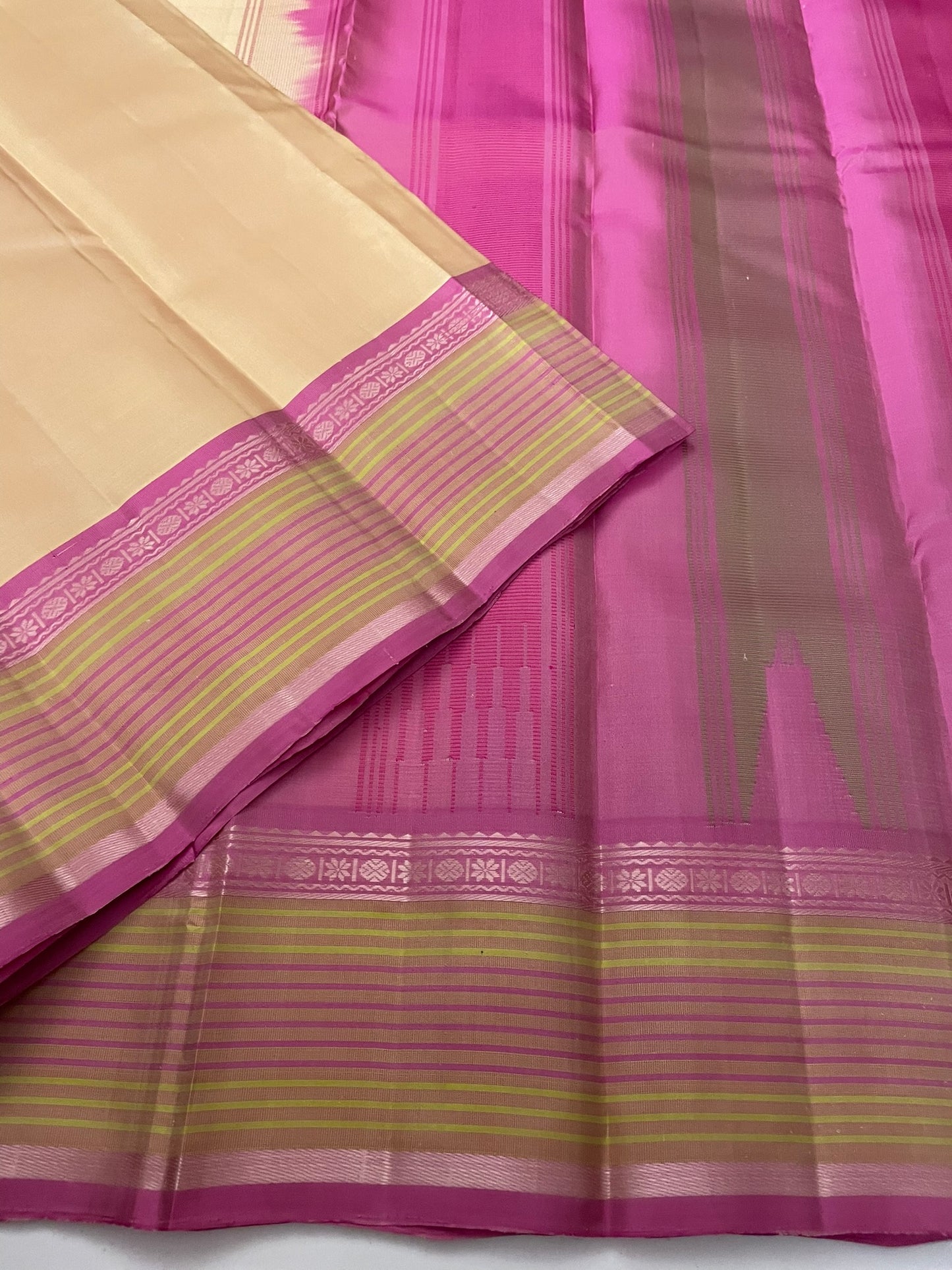 BKanchivaram Silk SBE238A2 - 1 By SRISHTA