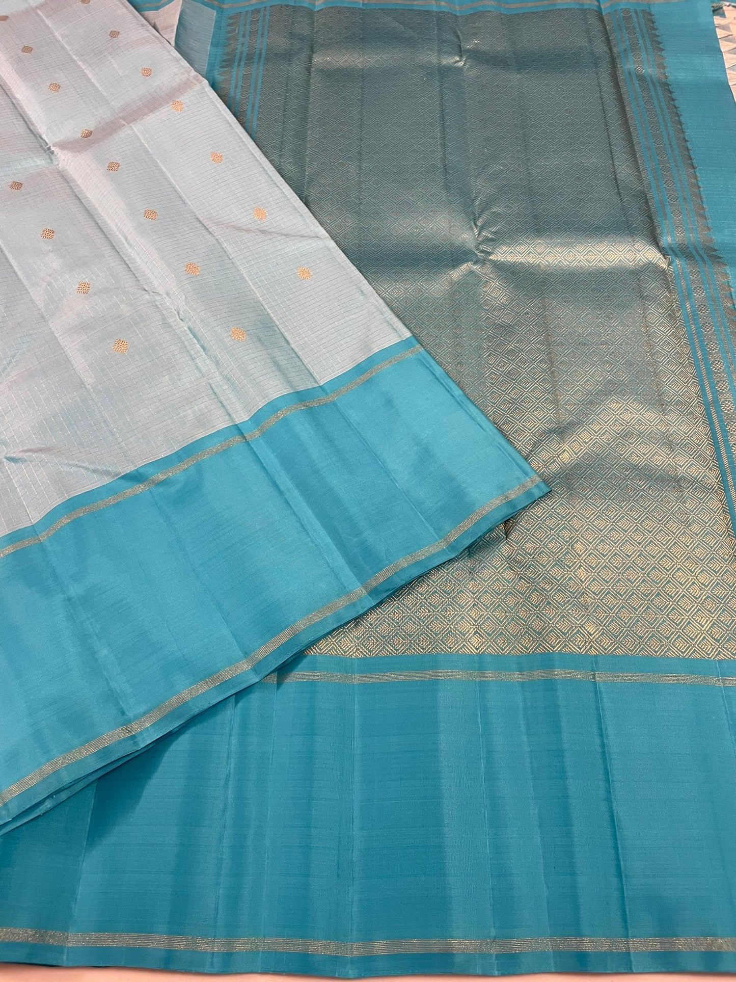 Kanchivaram Silk SBF40E1-1 By SRISHTA
