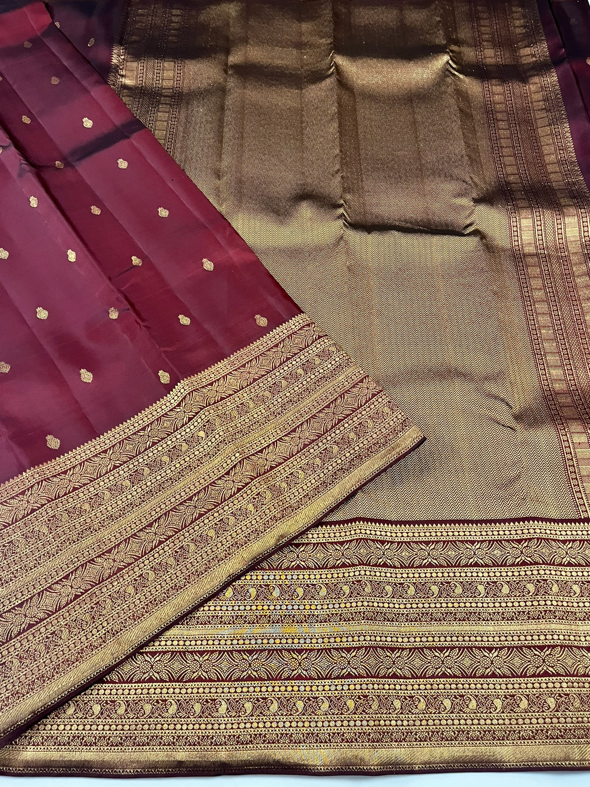 Kanchivaram Silk SBF146J21-2 By SRISHTA