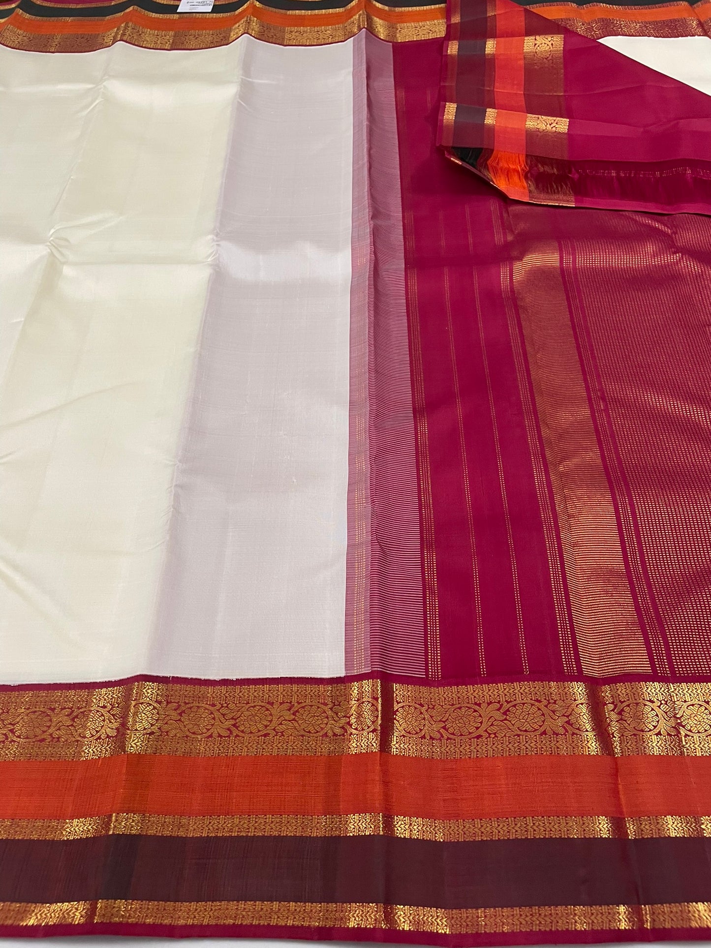 Kanchivaram Silk SBF36E6-1 By SRISHTA