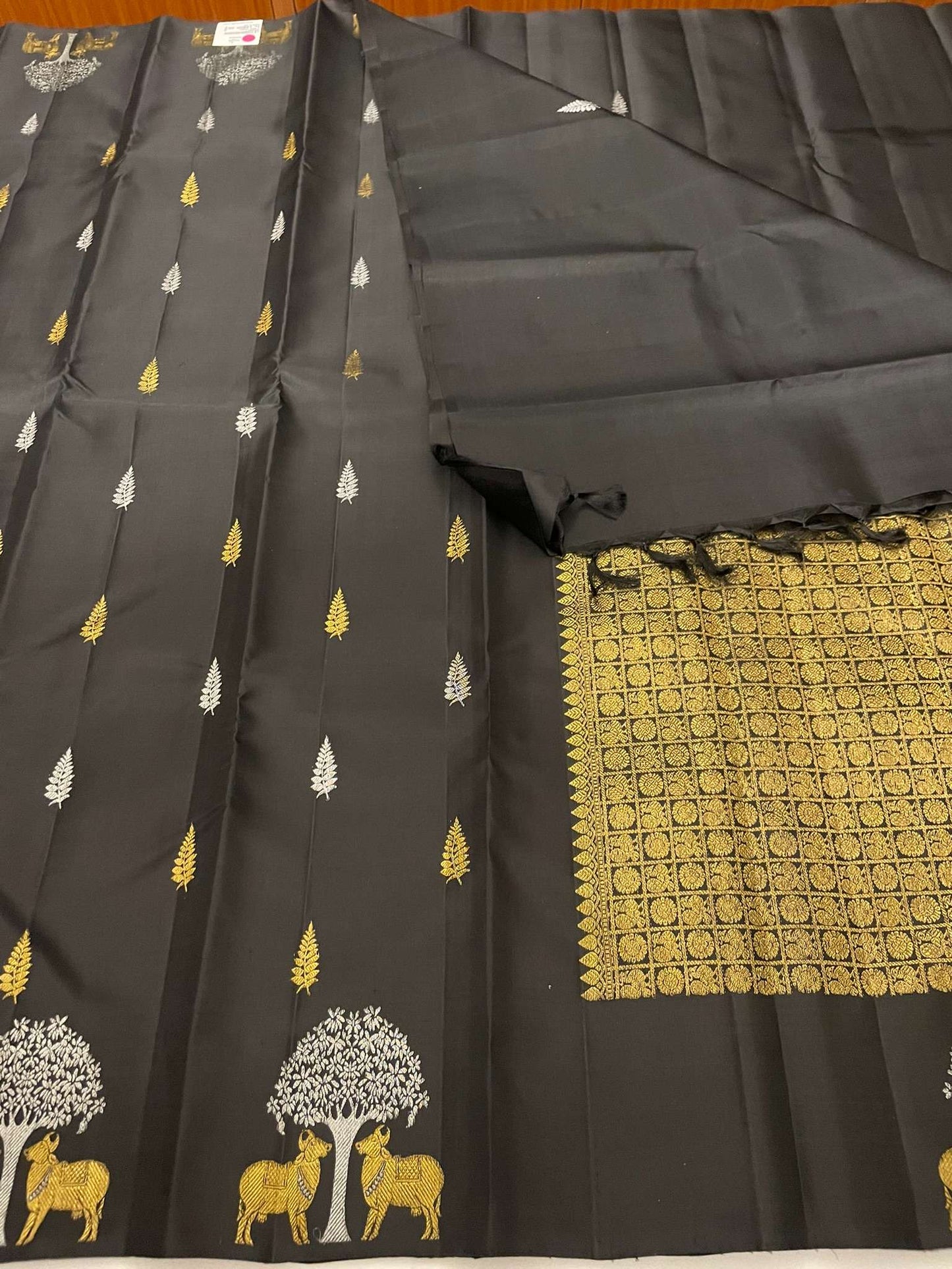 Kanchivaram Silk SBE239B12-1 By SRISHTA