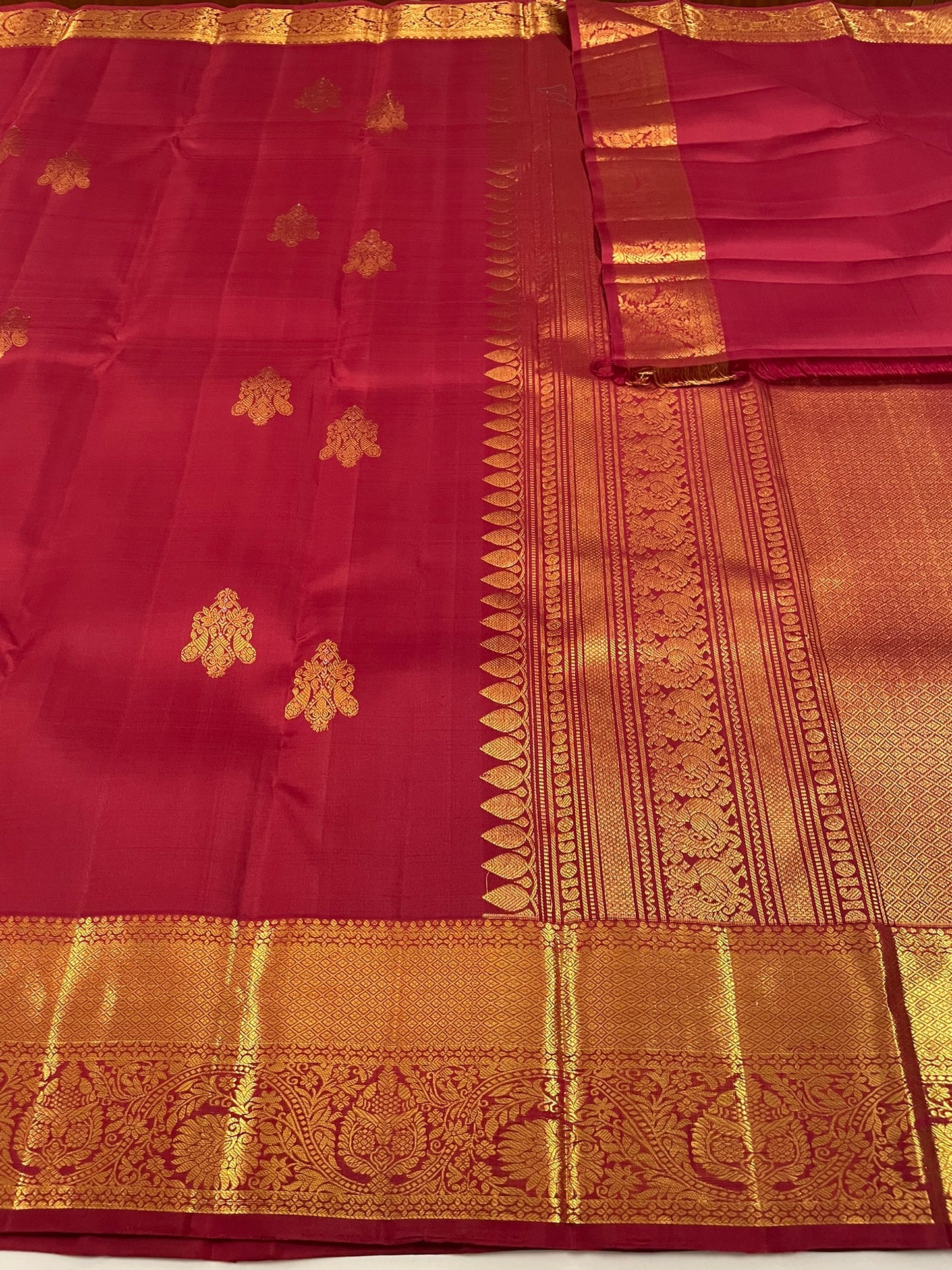 Kanchivaram Silk SBF39E4-5 By SRISHTA