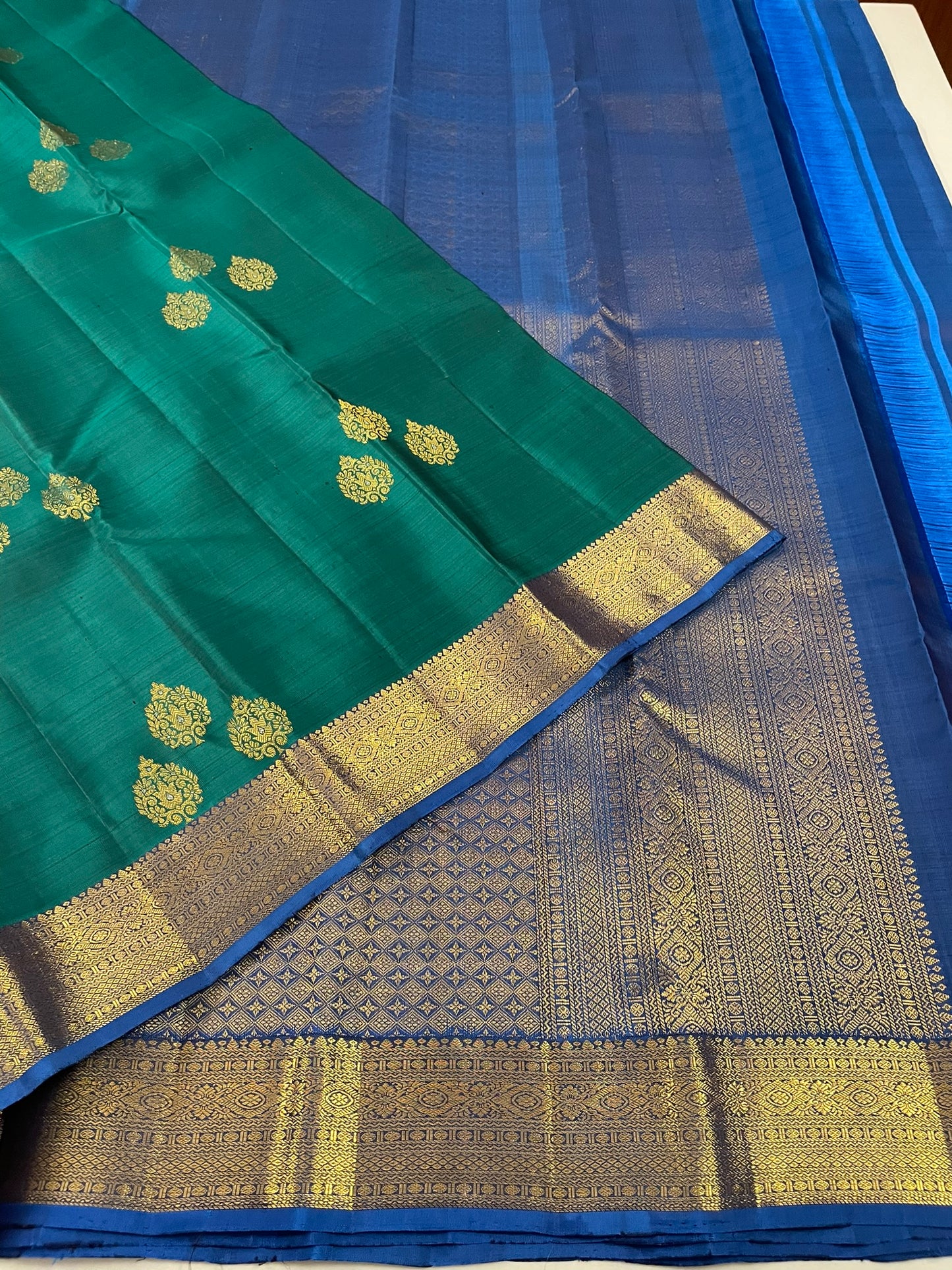 Kanchivaram Silk SBF39E4-9 By SRISHTA