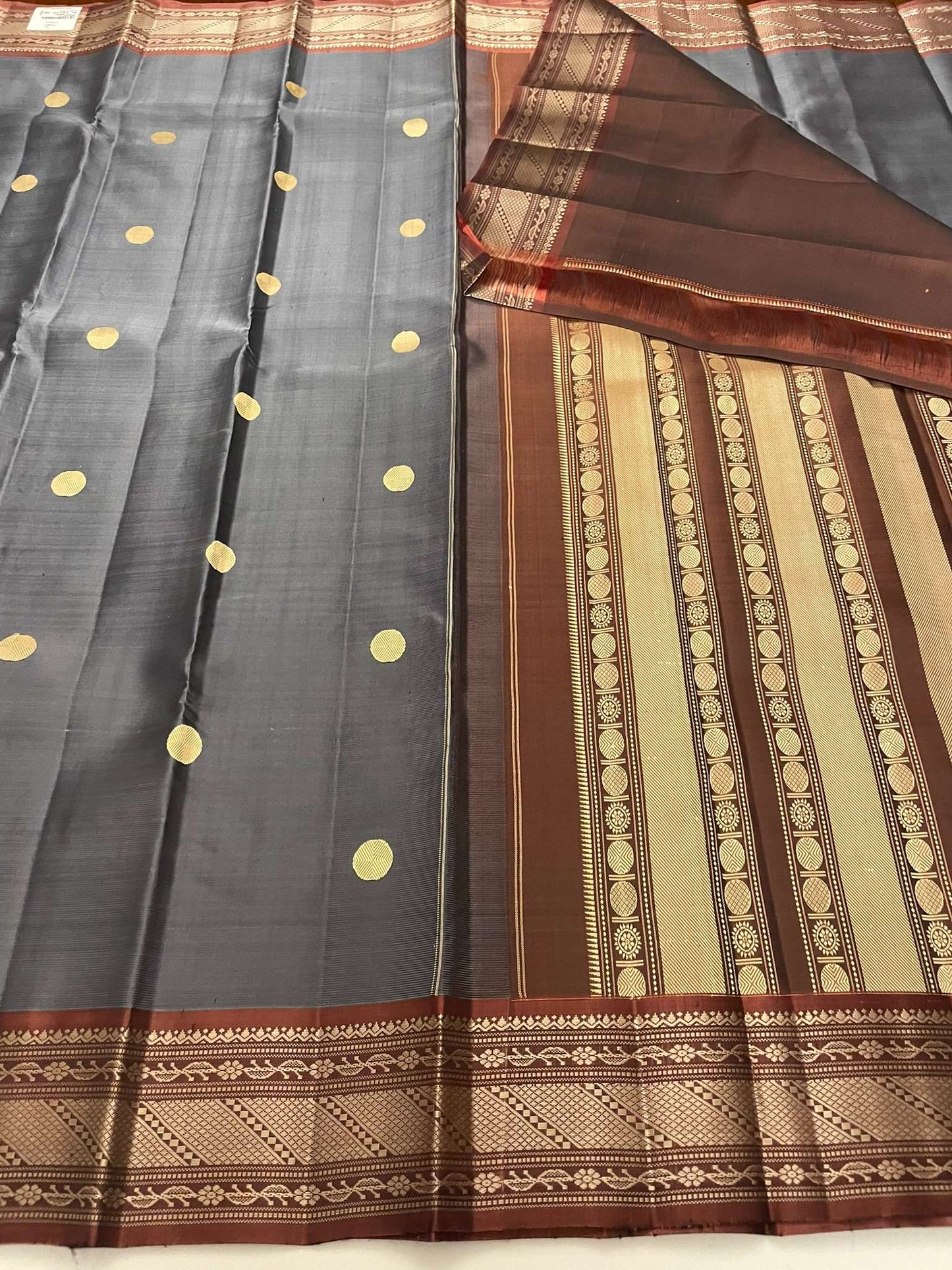 Kanchivaram Silk SBE242B3-5 By SRISHTA