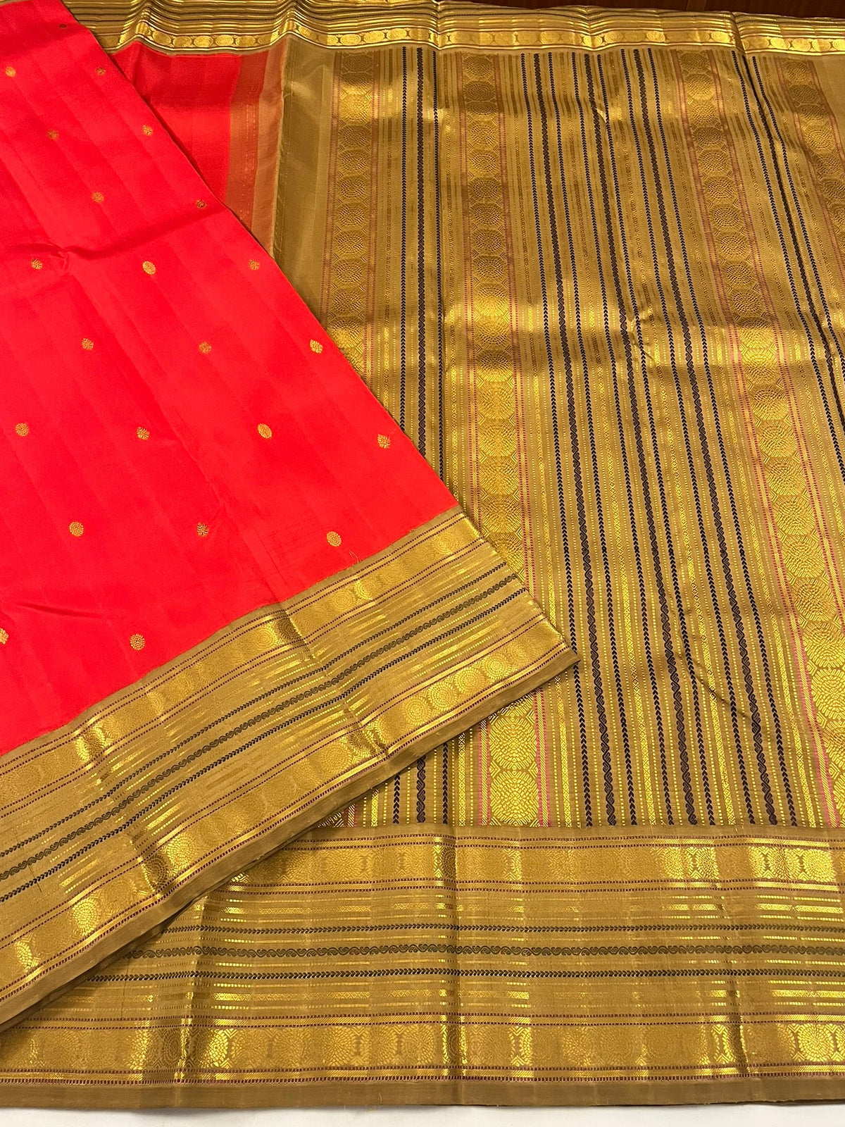 Kanchivaram Silk SBF155J1-1 By SRISHTA