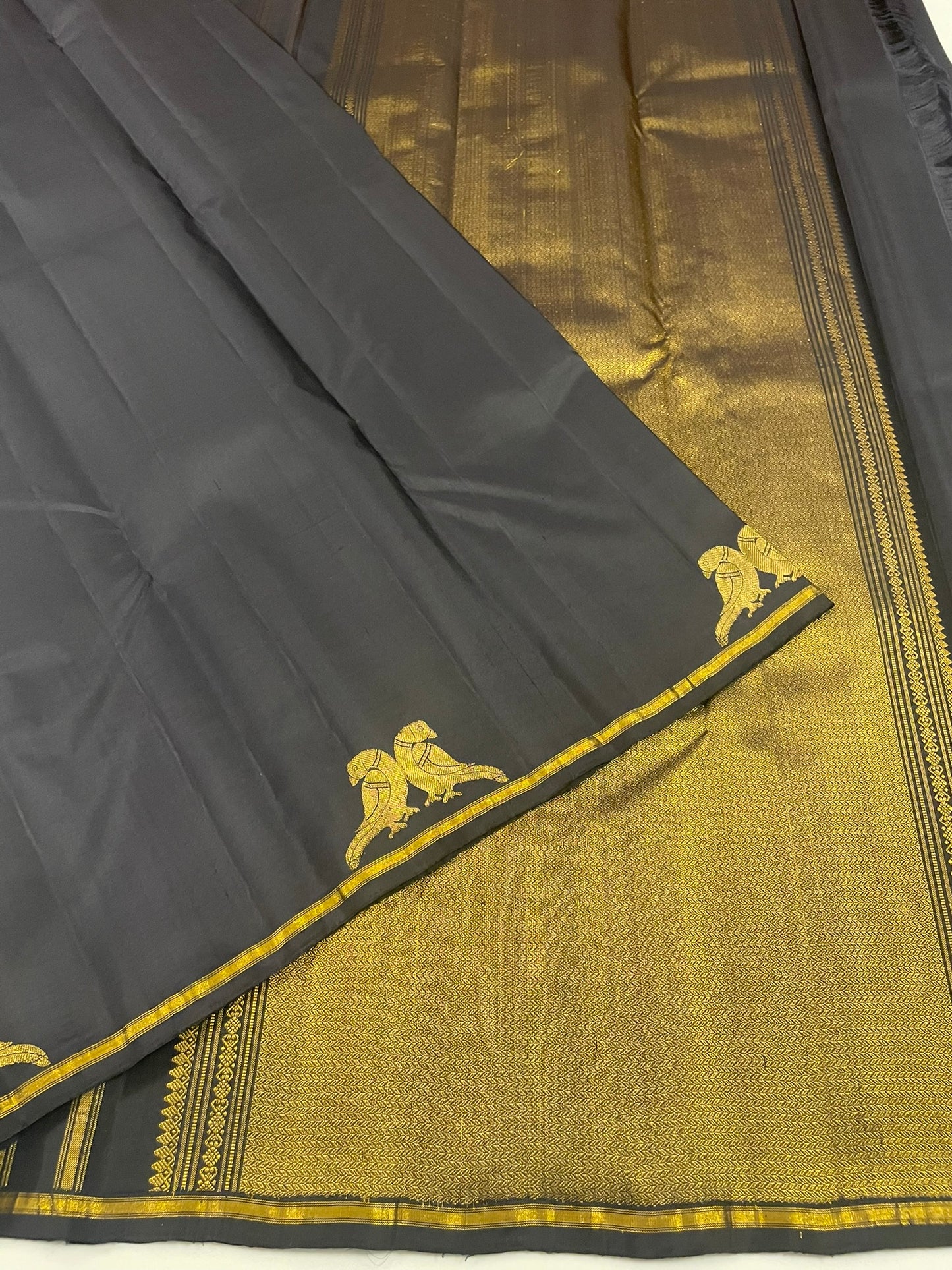Kanchivaram Silk SBF44E3-1 By SRISHTA