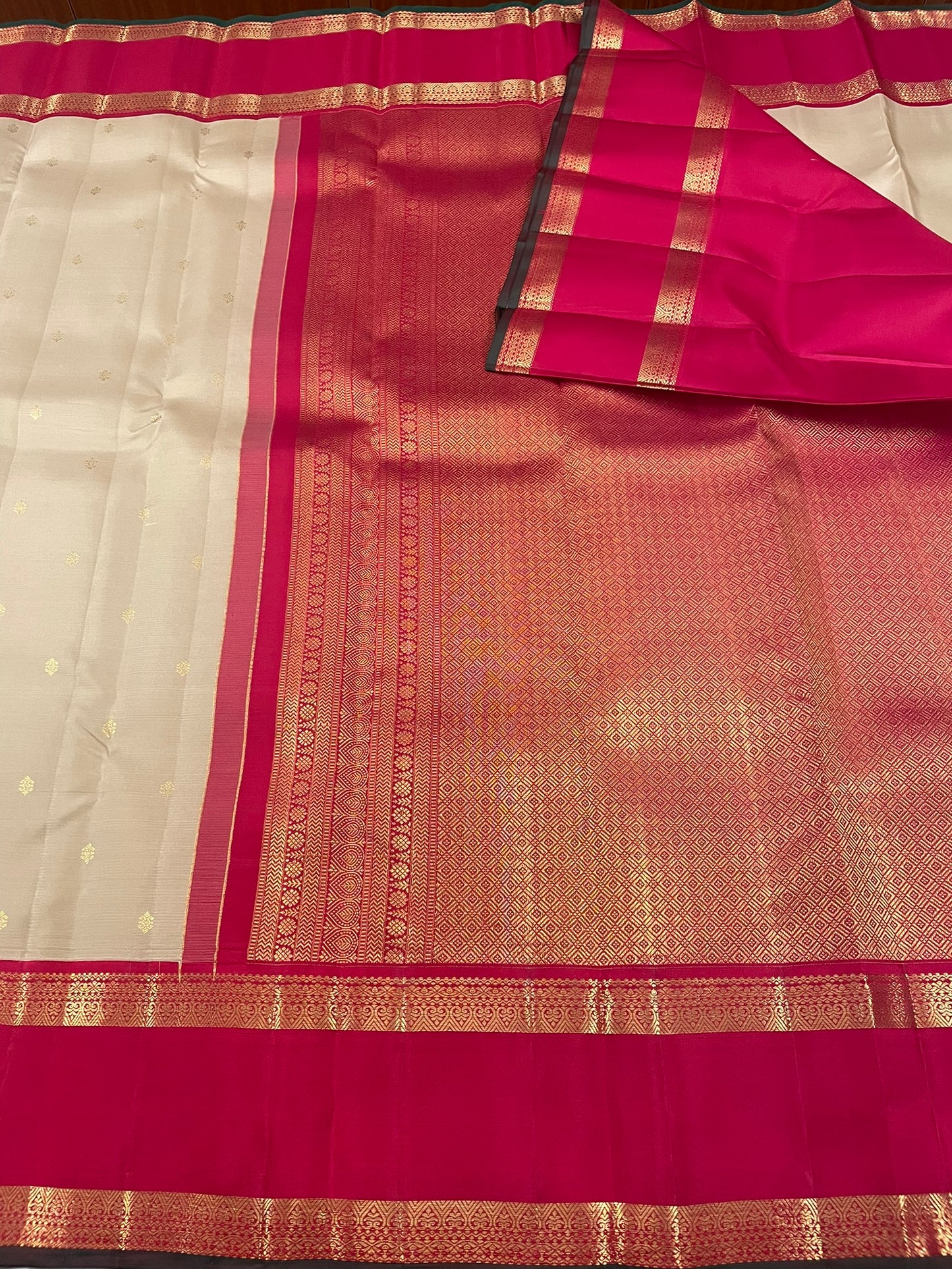 Kanchivaram Silk SBF45E1-17 By SRISHTA