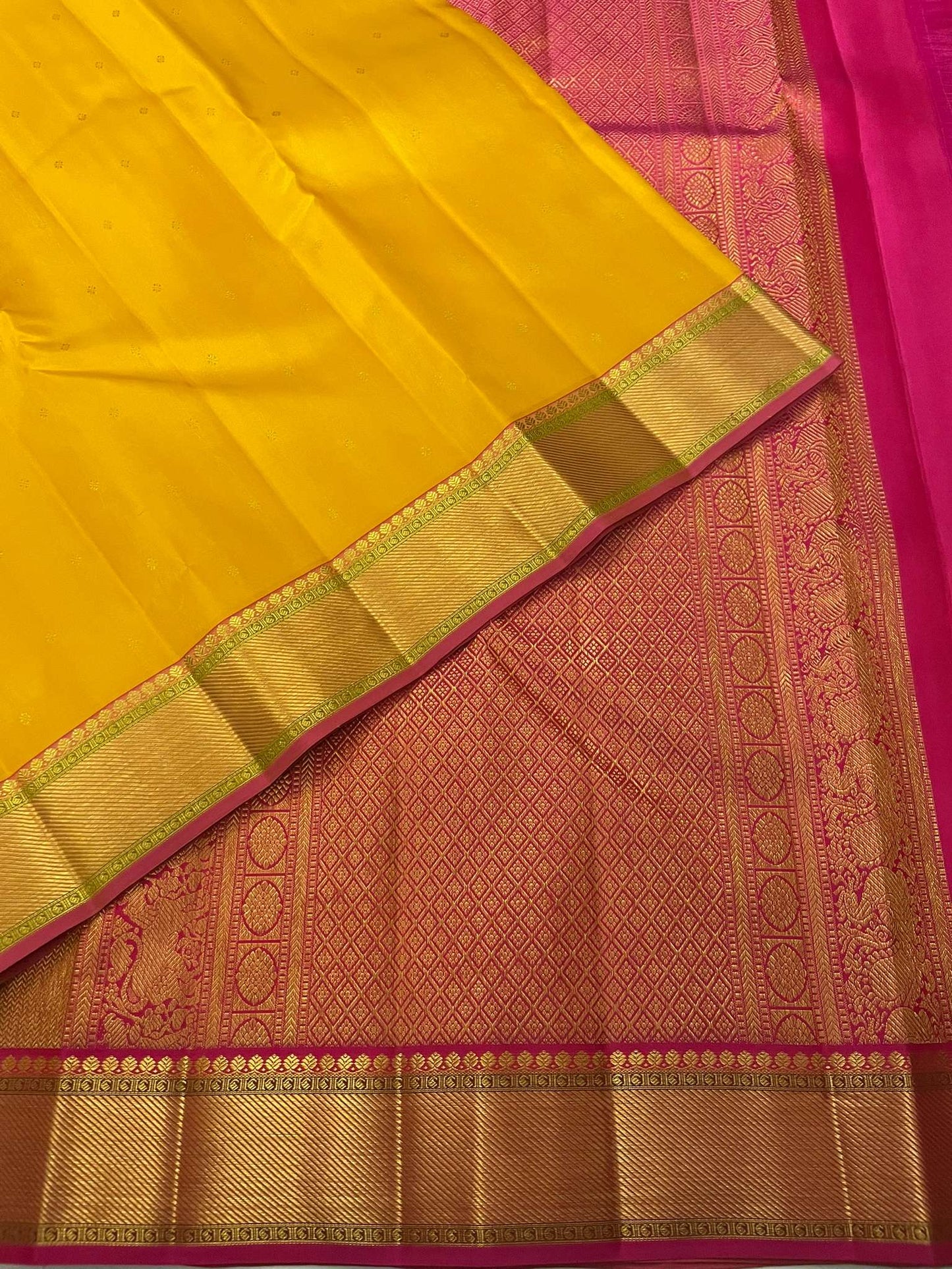 Kanchivaram Silk SBE187K15-6 By SRISHTA