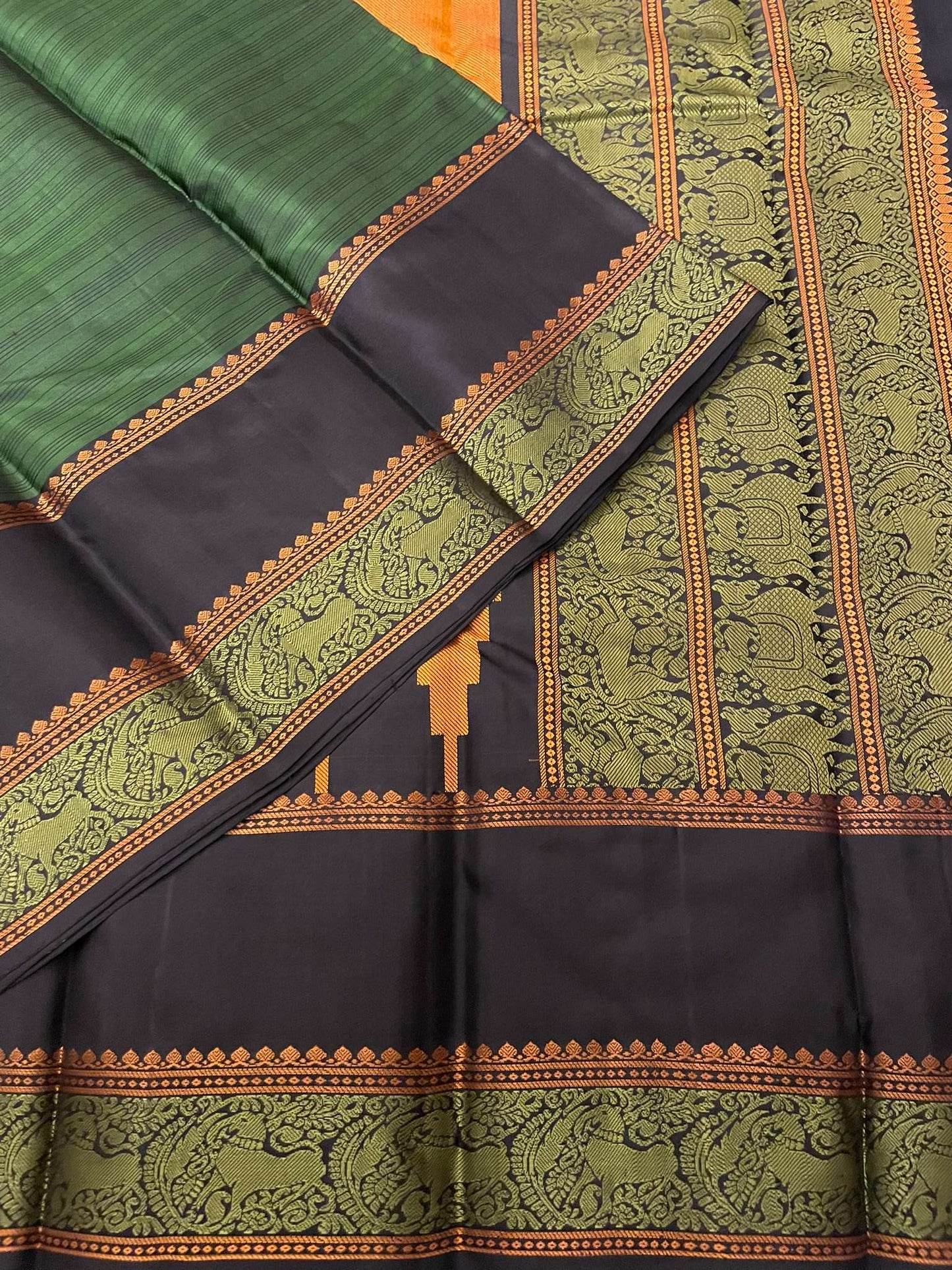 Kanchivaram Silk SBE188K5-3 By SRISHTA