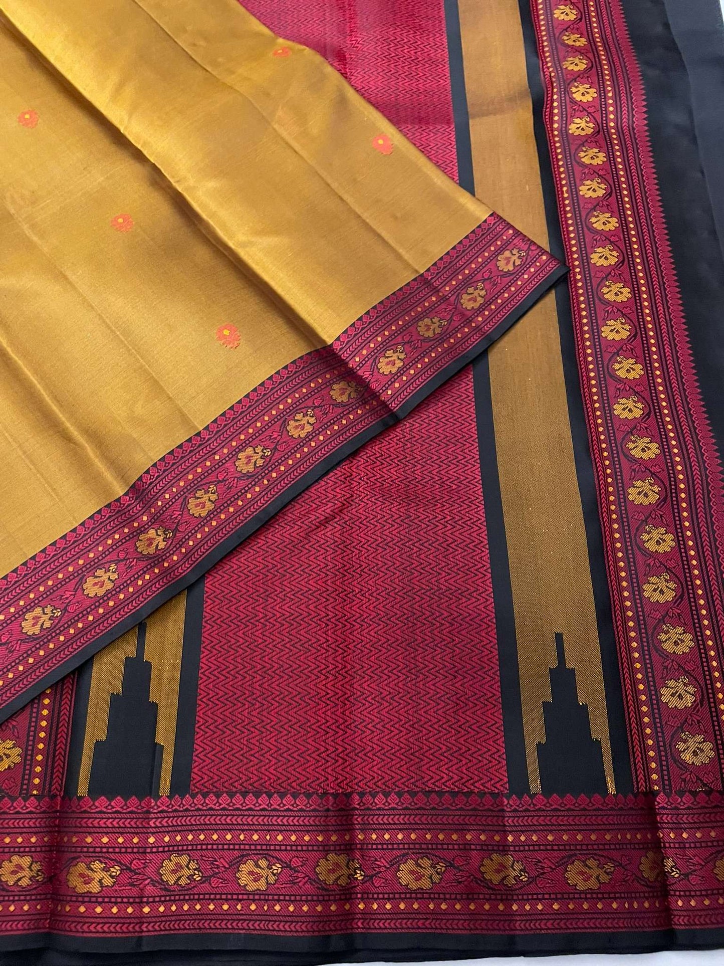 Kanchivaram Silk SBE188K15-1 By SRISHTA