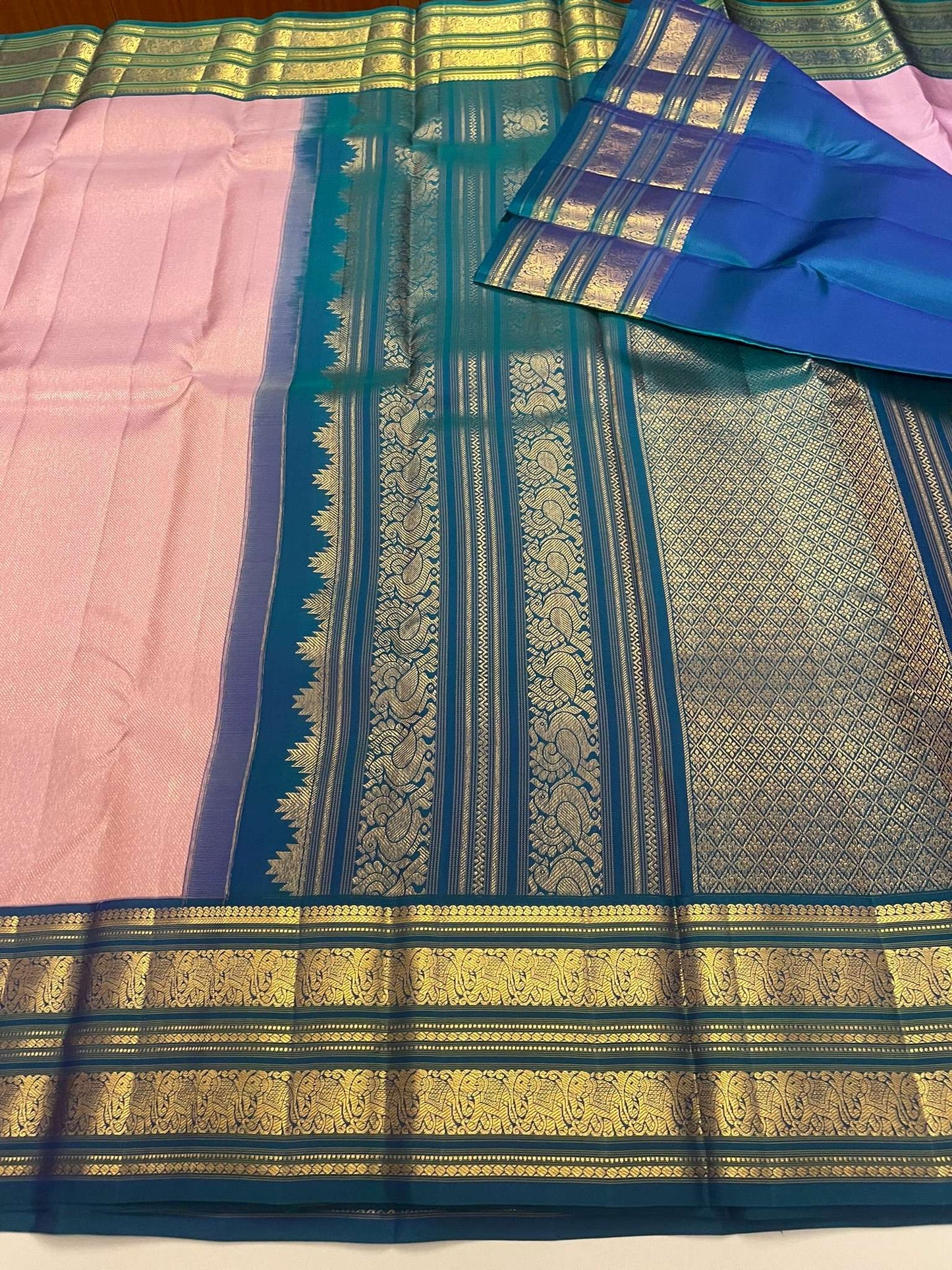 Kanchivaram Silk SBE236A17-1 By SRISHTA