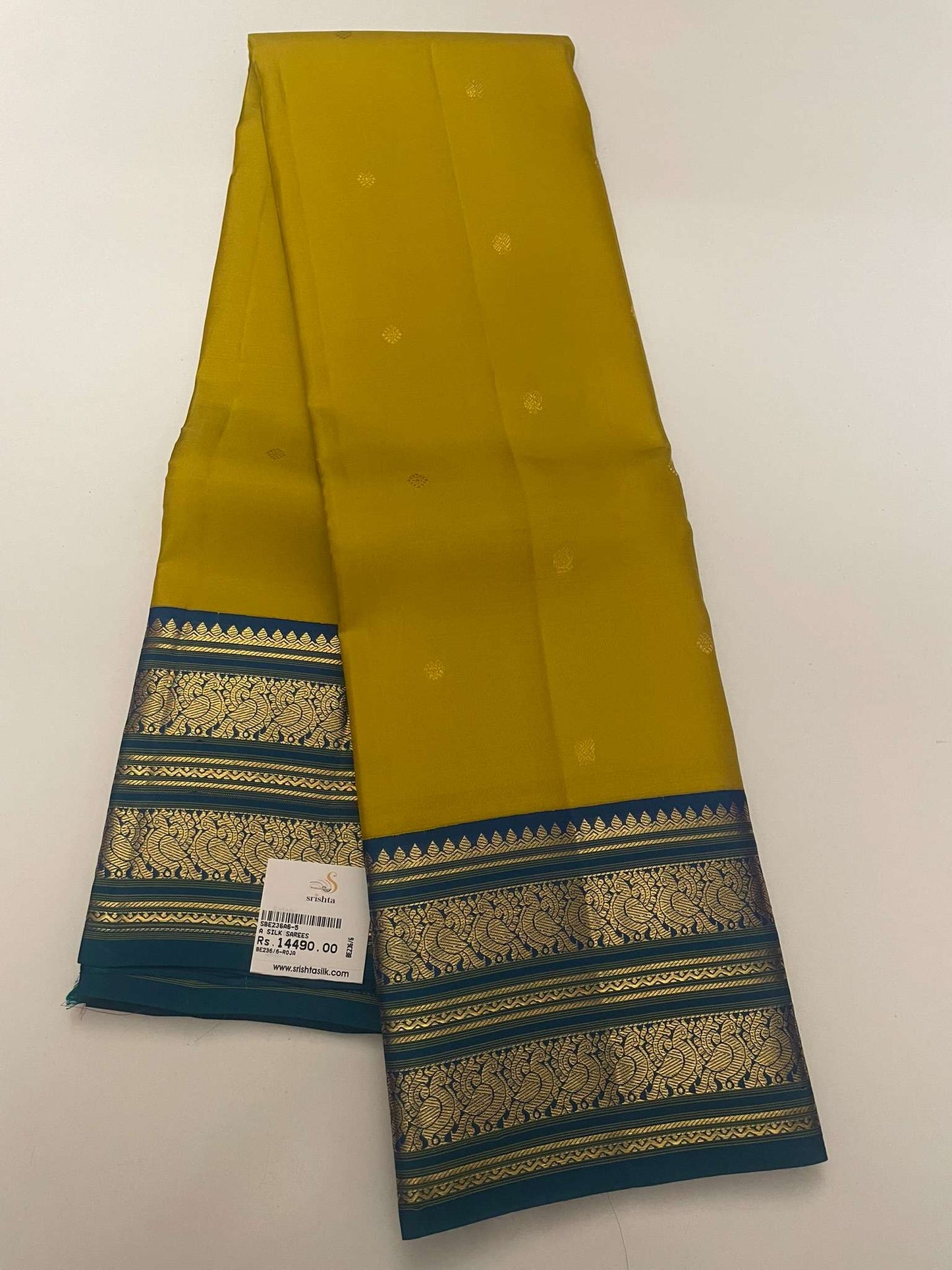 Kanchivaram Silk SBE236A6-5 By SRISHTA