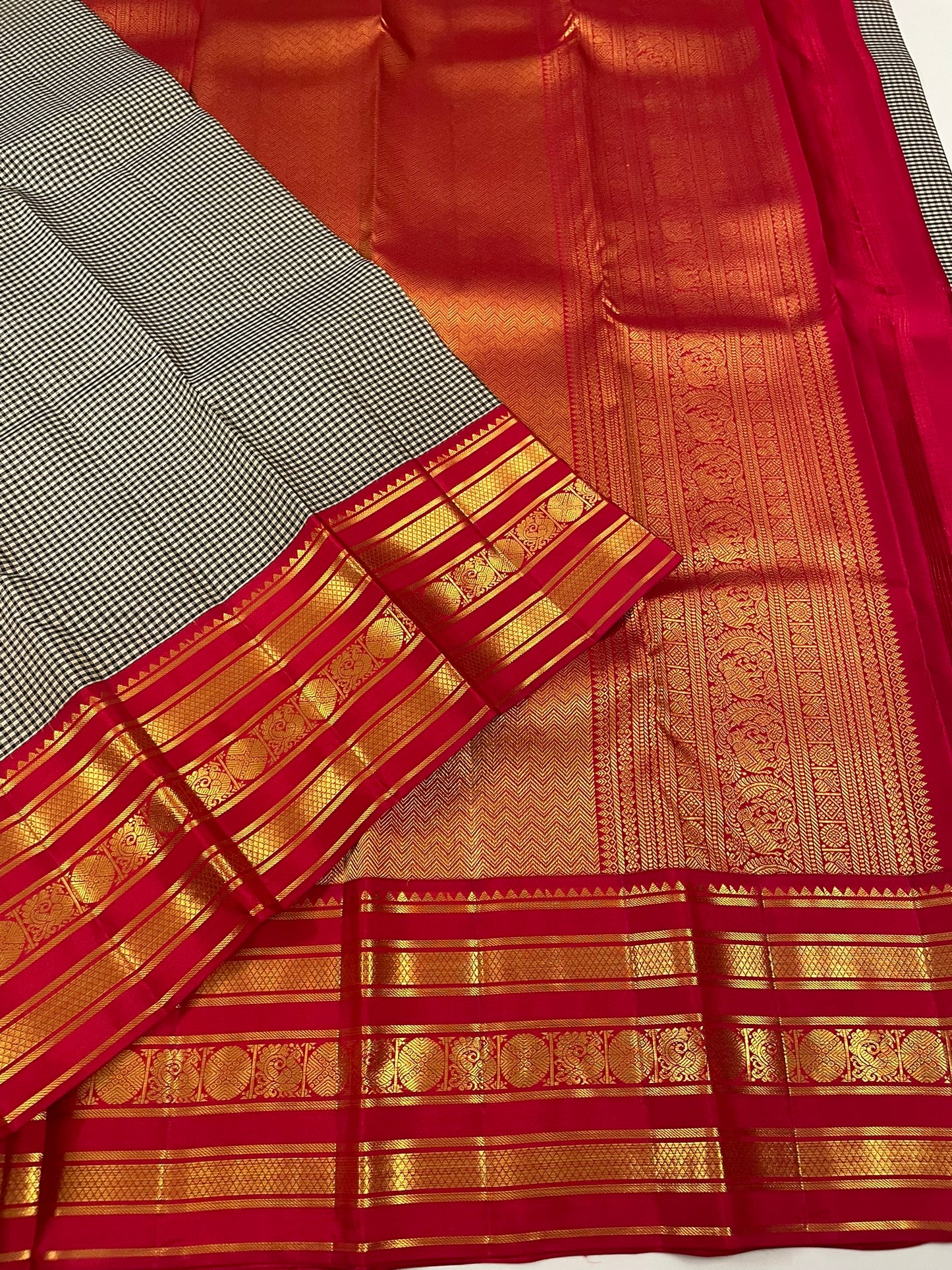 Kanchivaram Silk SBF45E7-1 By SRISHTA