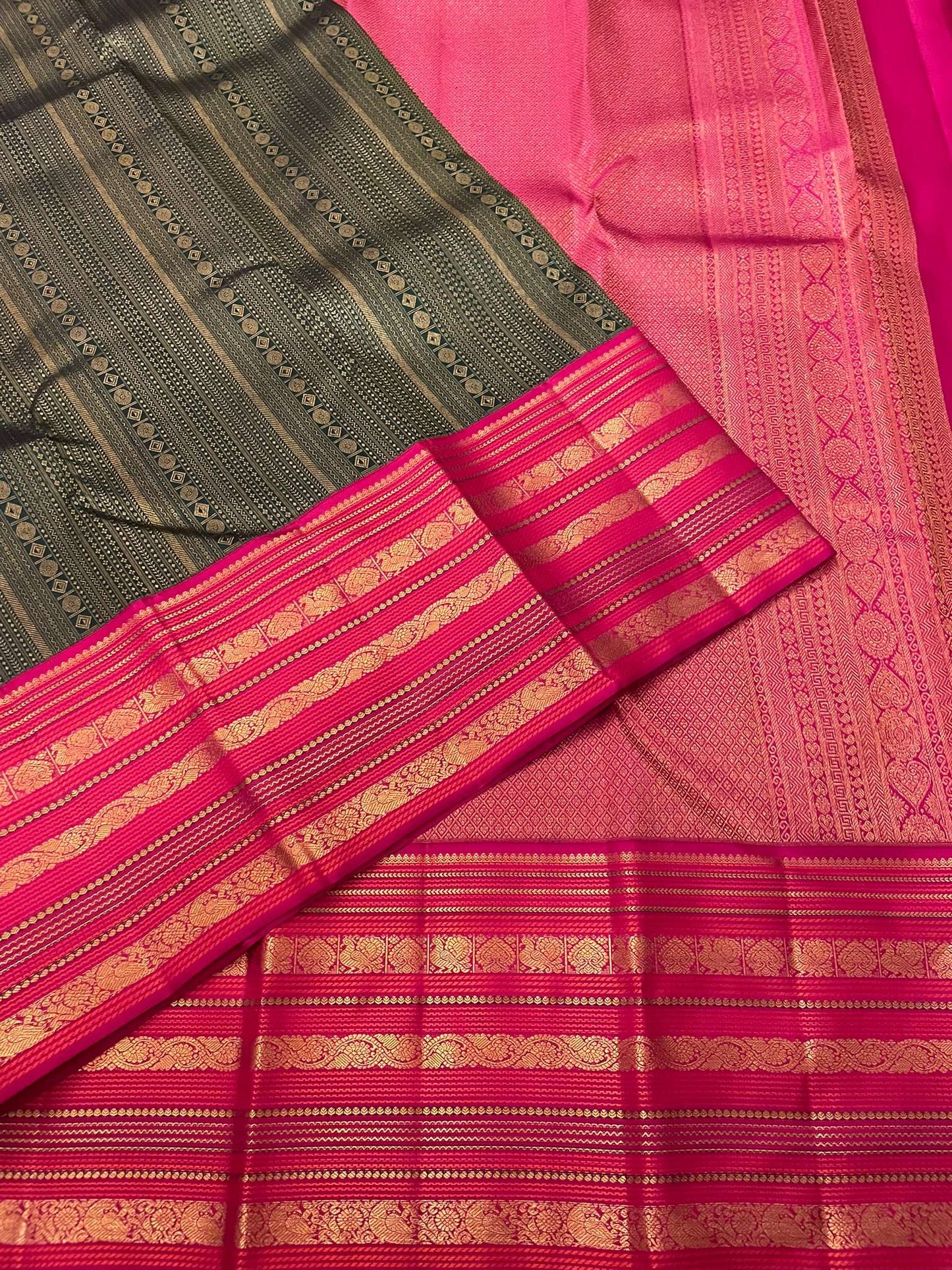 Kanchivaram Silk SBE187K6-3 By SRISHTA