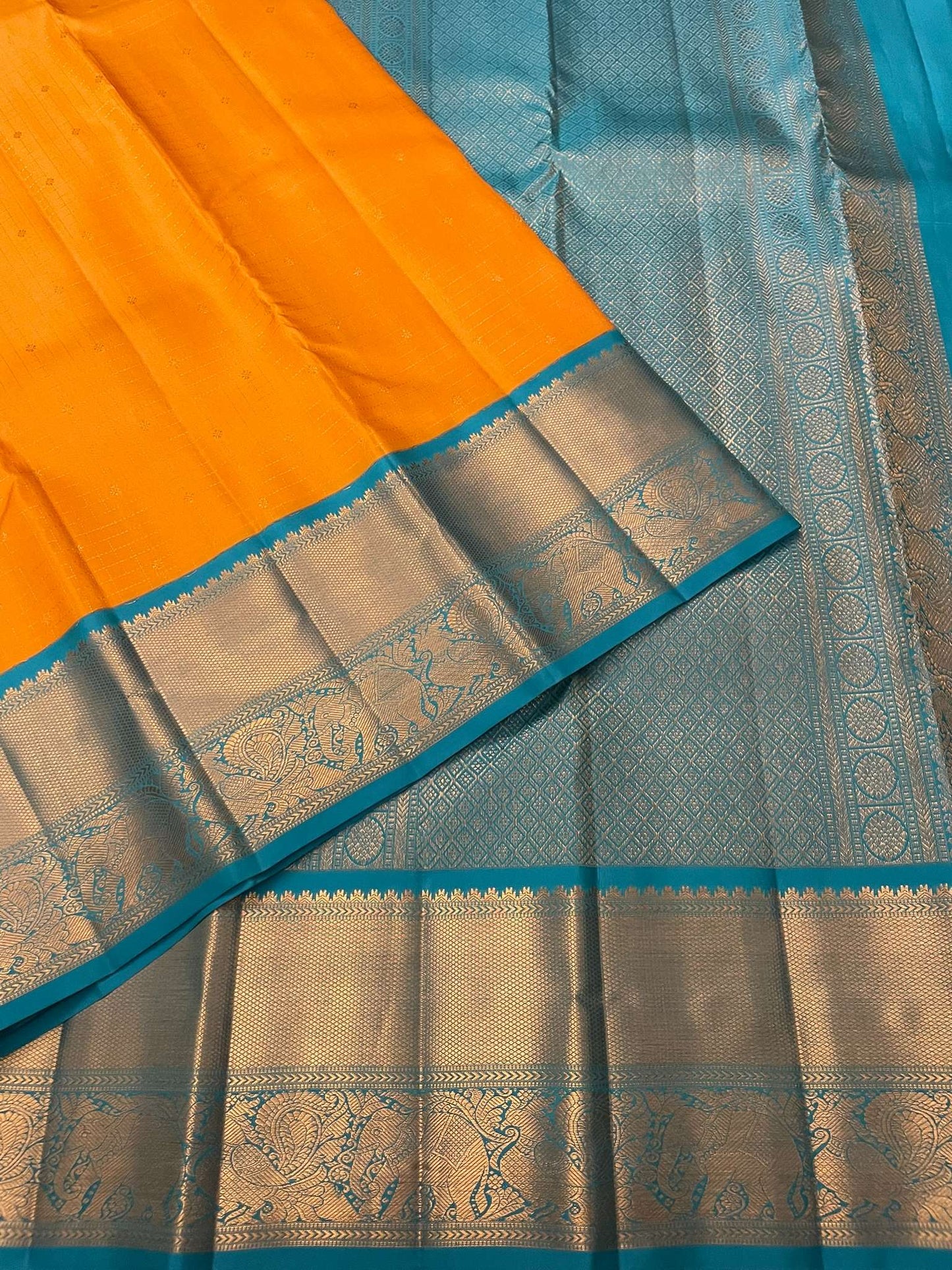 Kanchivaram Silk SBE187K4-6 By SRISHTA