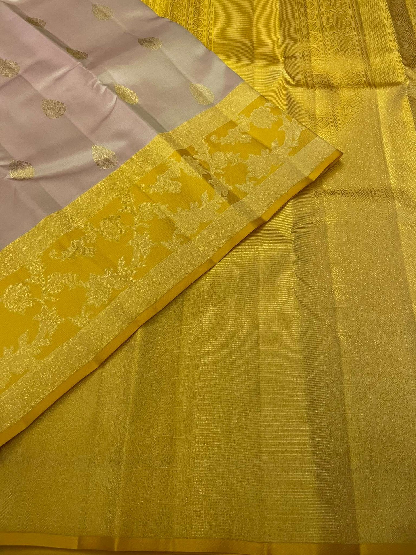 Kanchivaram Silk SBE187K3-2 By SRISHTA