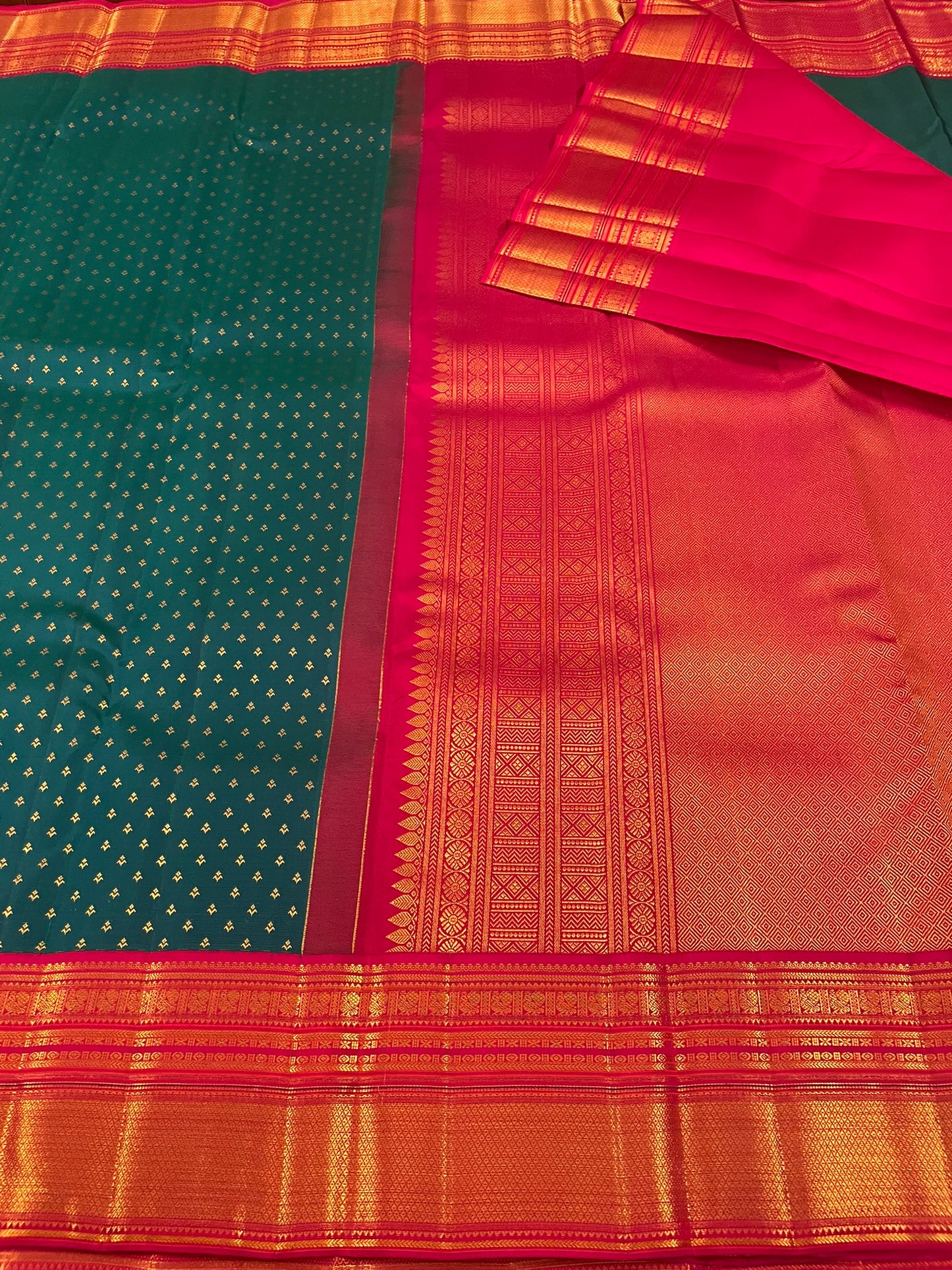 Kanchivaram Silk SBF45E21-7 By SRISHTA