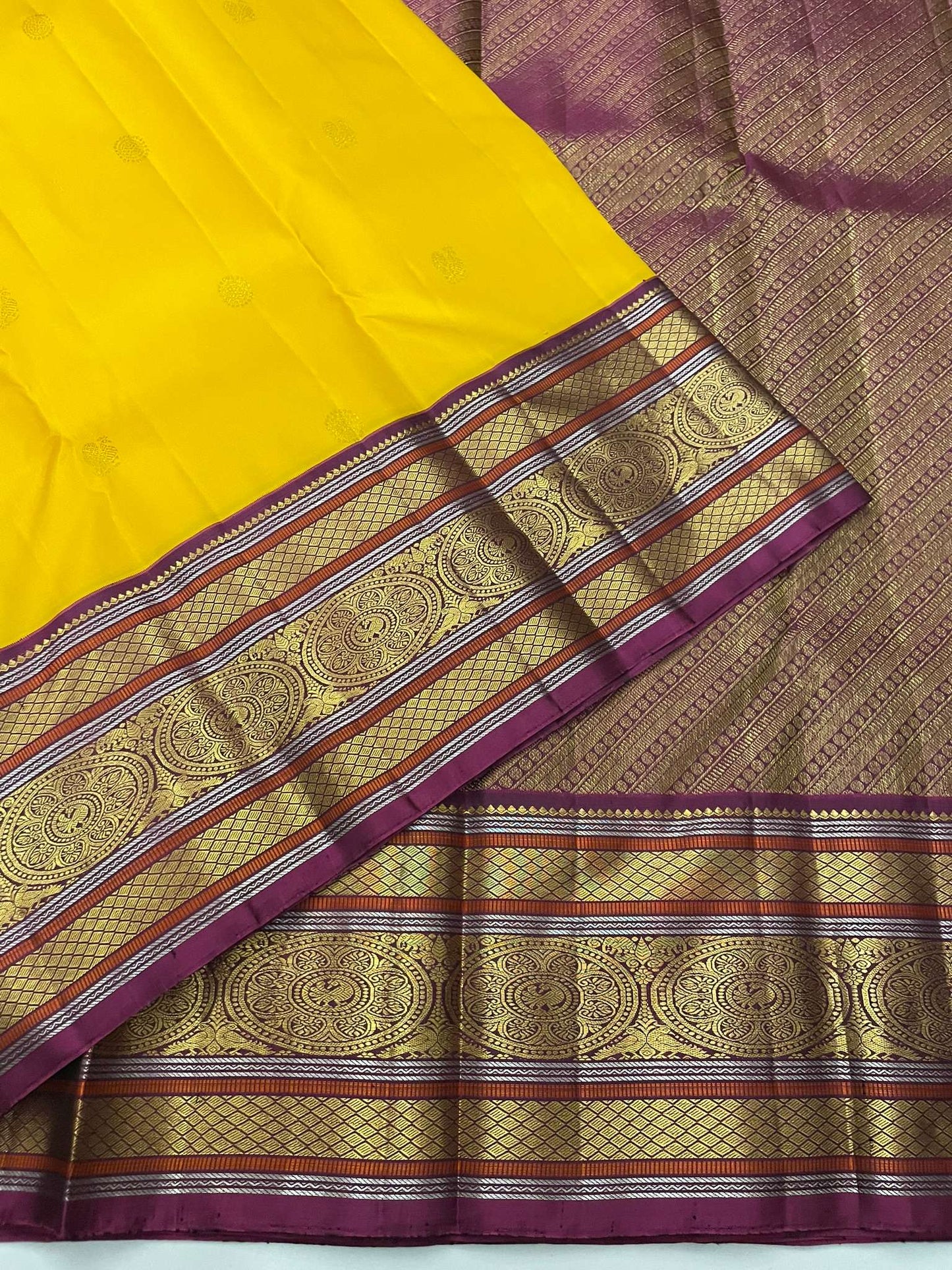 Kanchivaram Silk SBE195K2-1 By SRISHTA