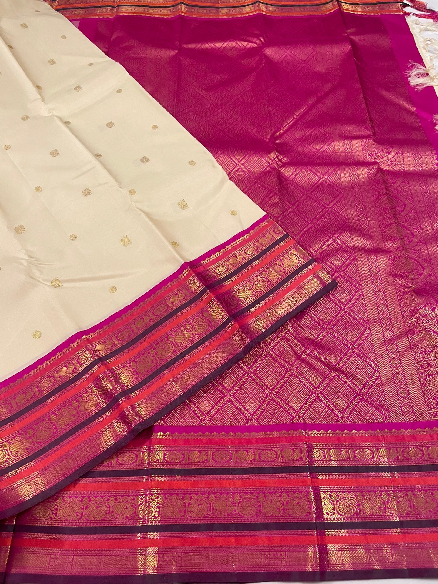 Kanchivaram Silk SBF51F3-2 By SRISHTA
