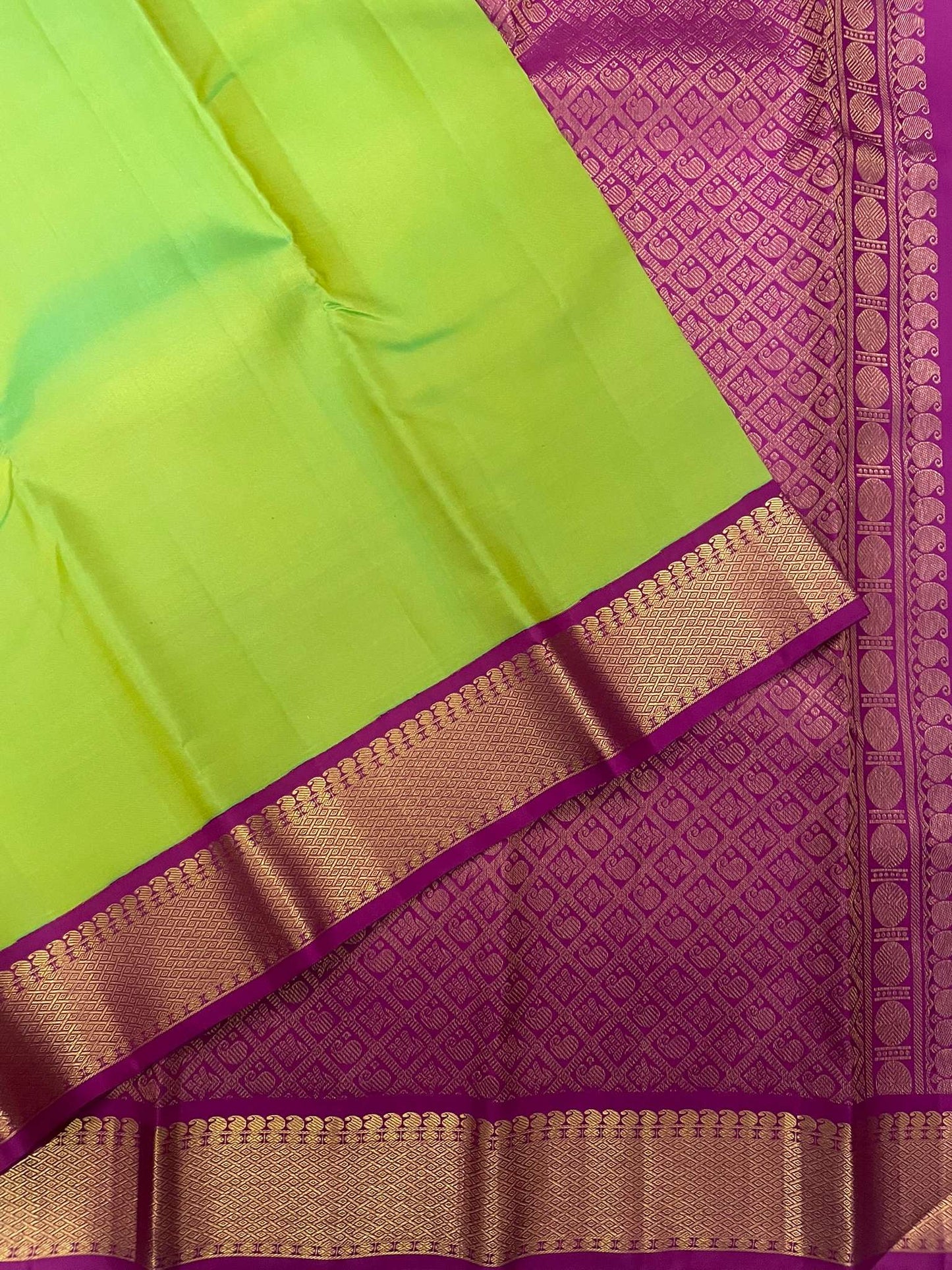 Kanchivaram Silk SBE139J4-1 By SRISHTA