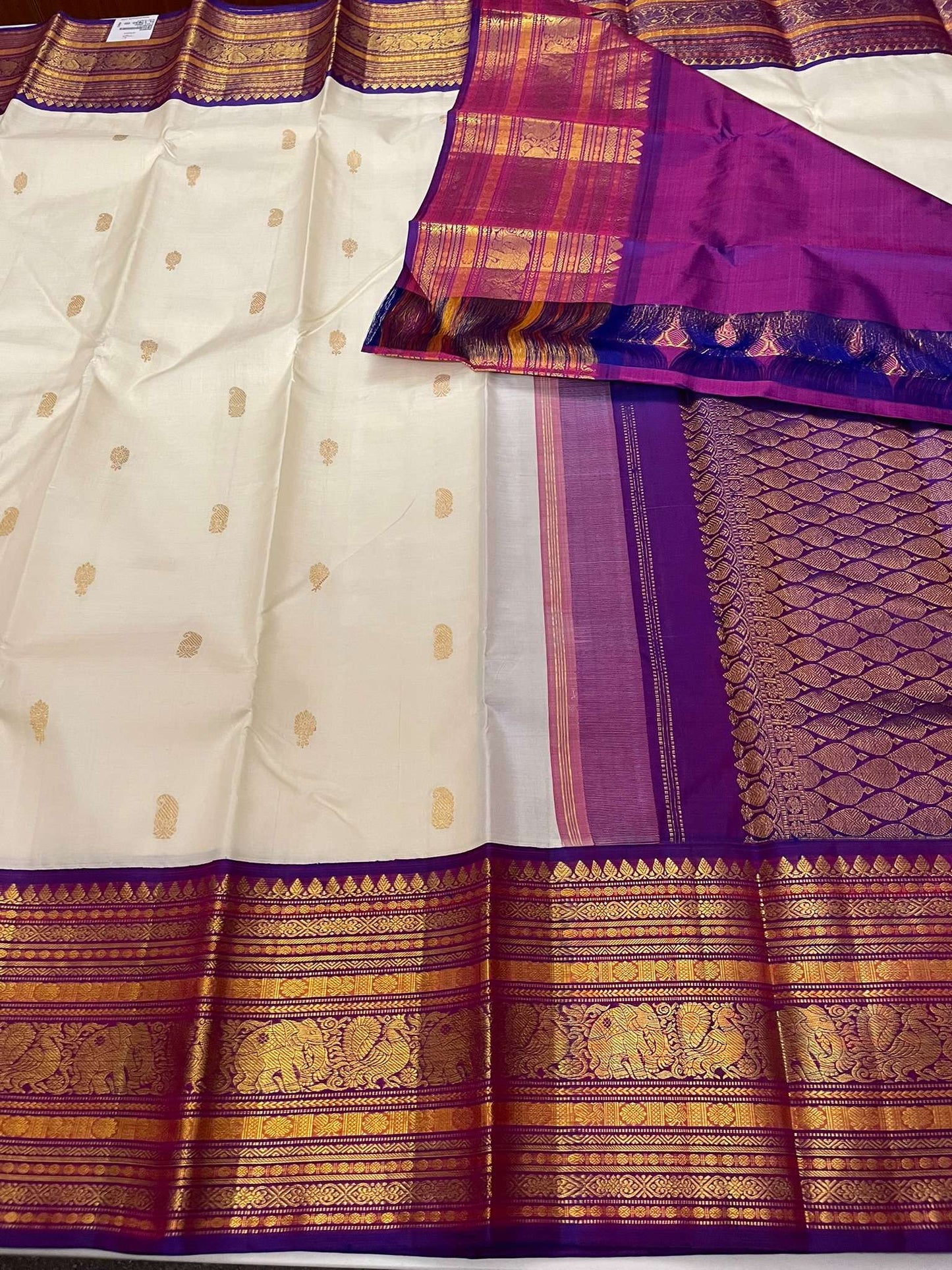 Kanchivaram Silk SBE196K12-1 By SRISHTA