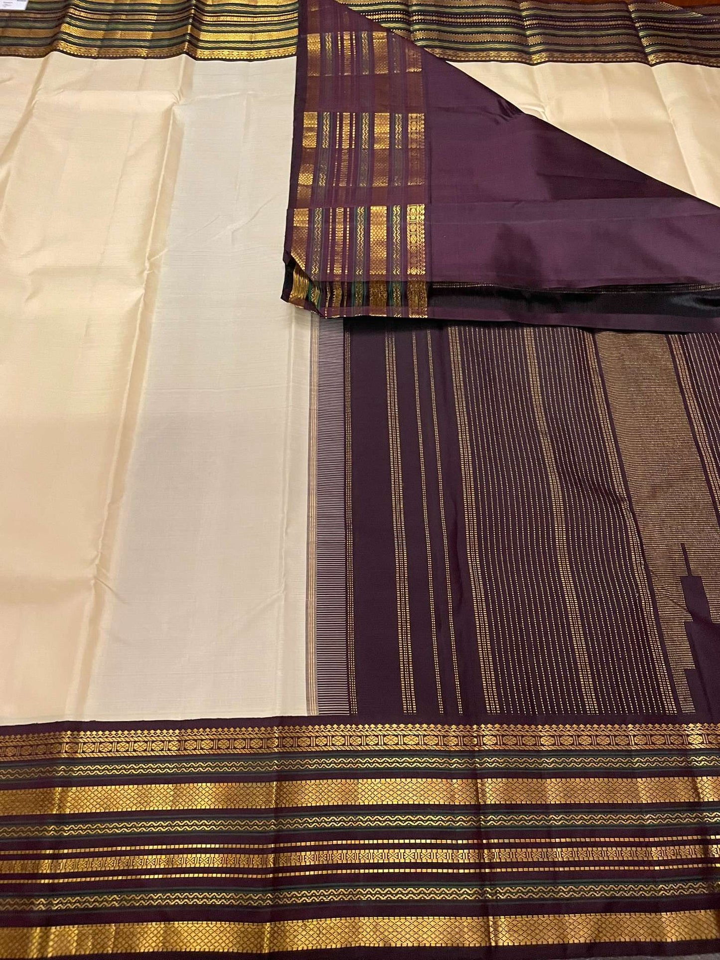 Kanchivaram Silk SBE197K22-1 By SRISHTA