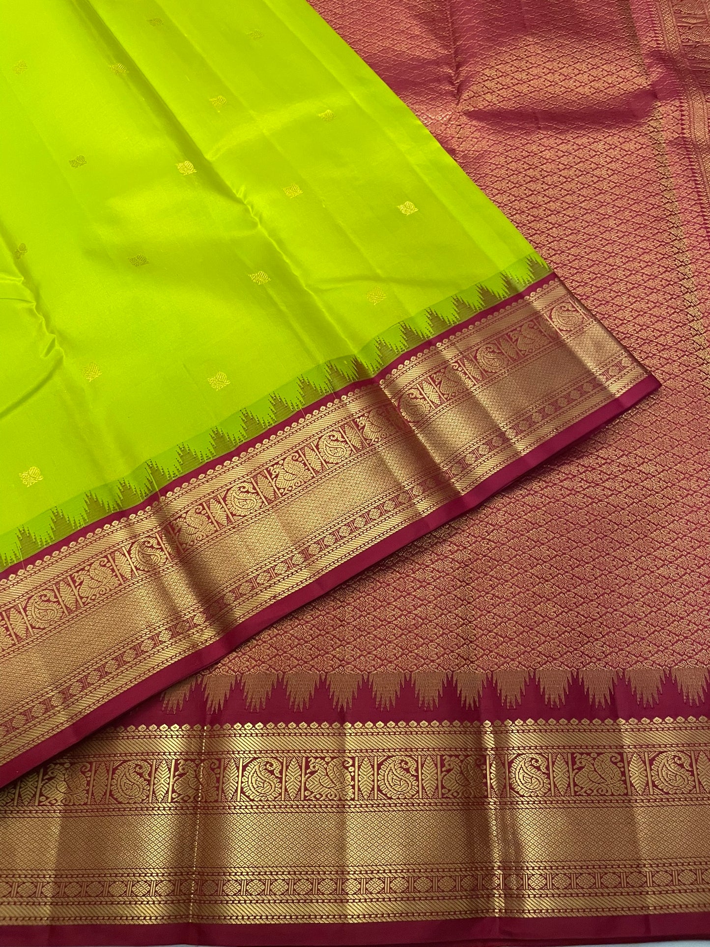 Kanchivaram Silk SBE180K4-6 By SRISHTA