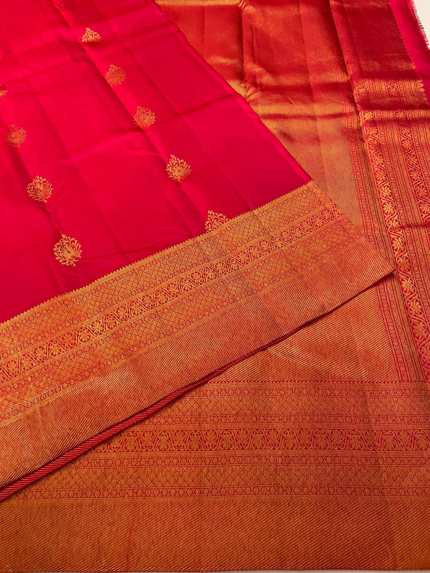 Kanchivaram Silk SBE190K1-5 By SRISHTA