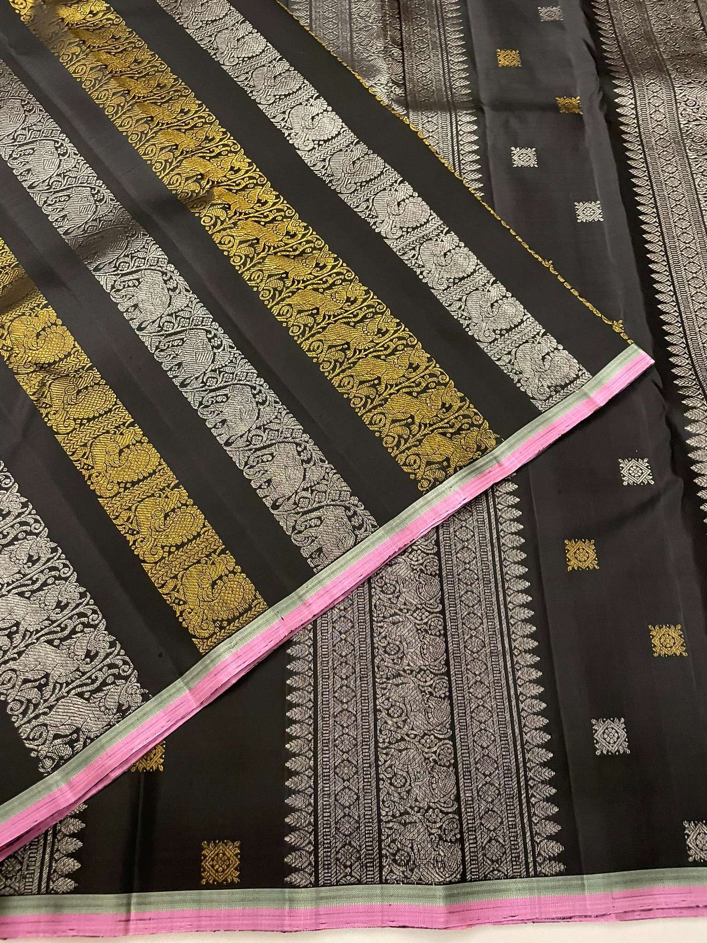 Kanchivaram Silk SBE157j11-2By SRISHTA