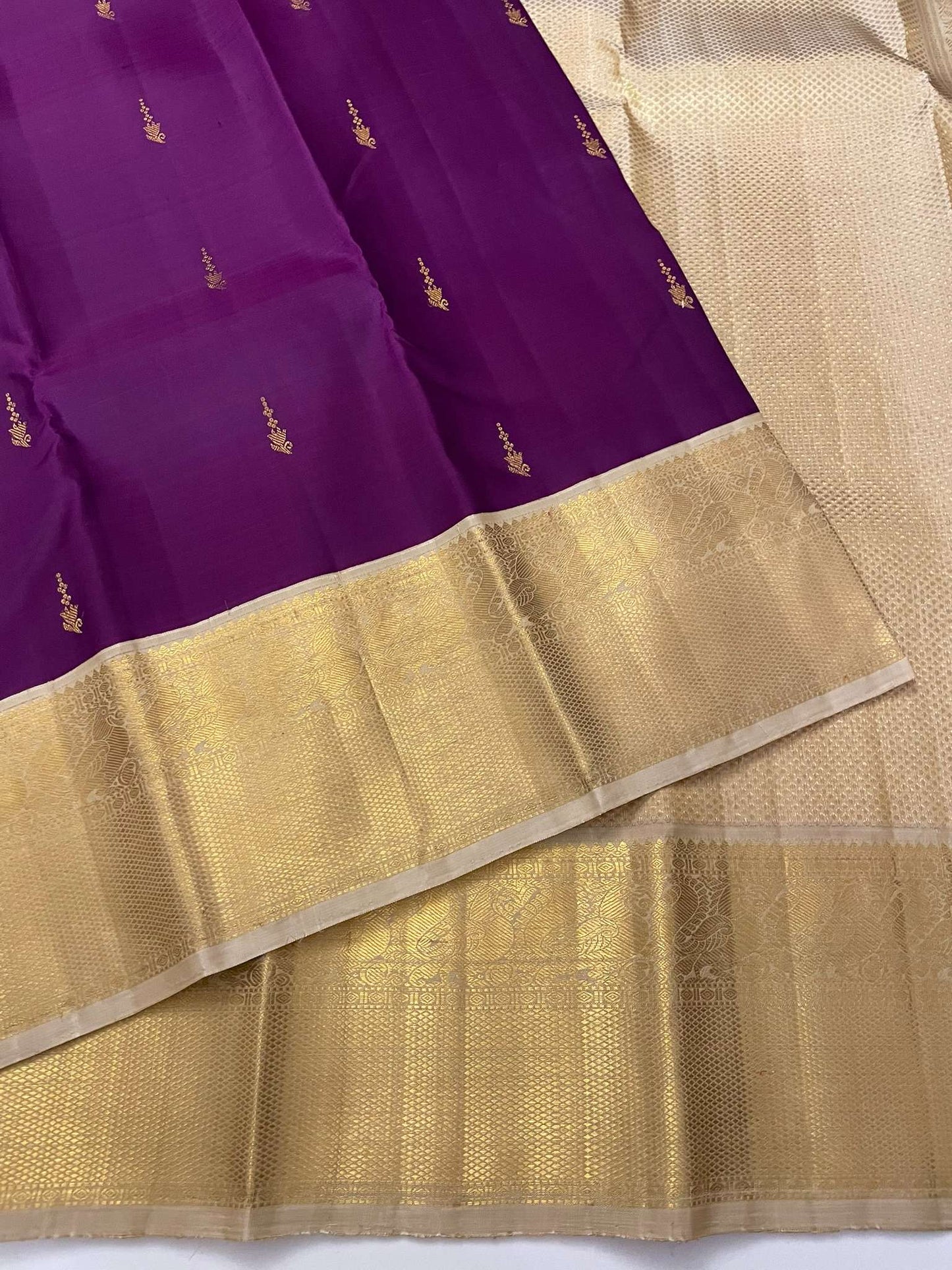 Kanchivaram Silk SBE174J2-1 By SRISHTA