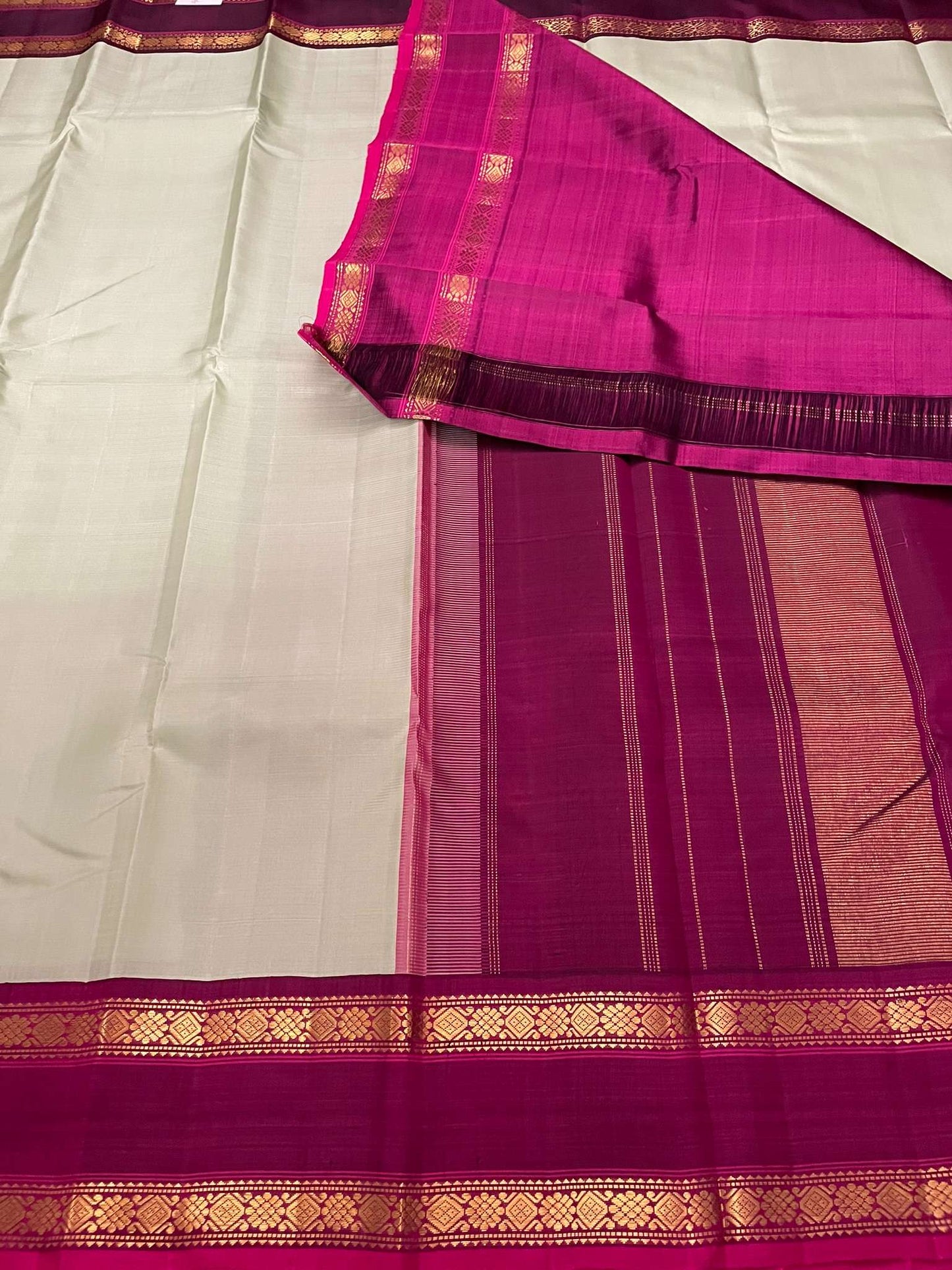 Kanchivaram Silk SBE146J7-2 By SRISHTA