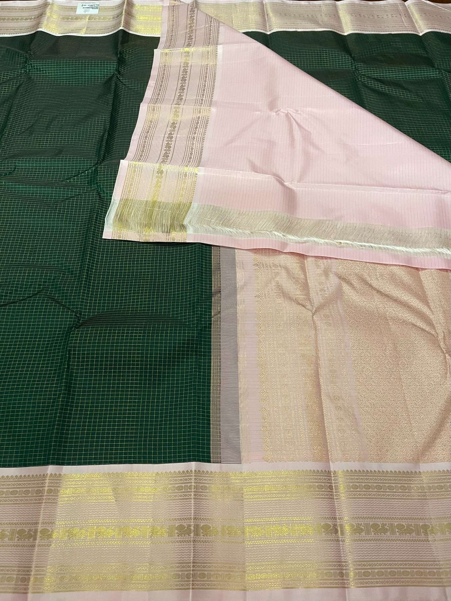 Kanchivaram Silk SBE138J7-1 By SRISHTA