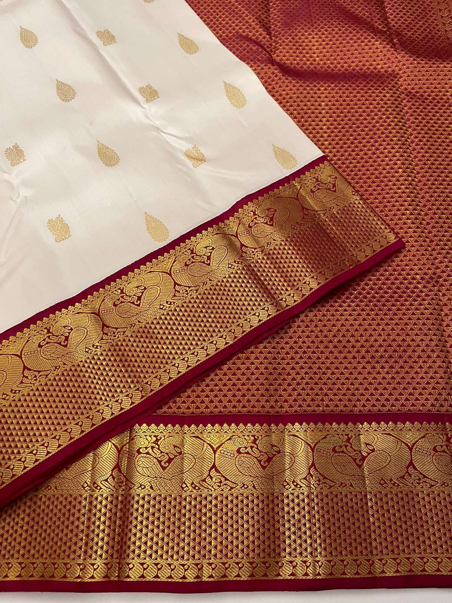 Kanchivaram Silk SBE138J3-1 By SRISHTA