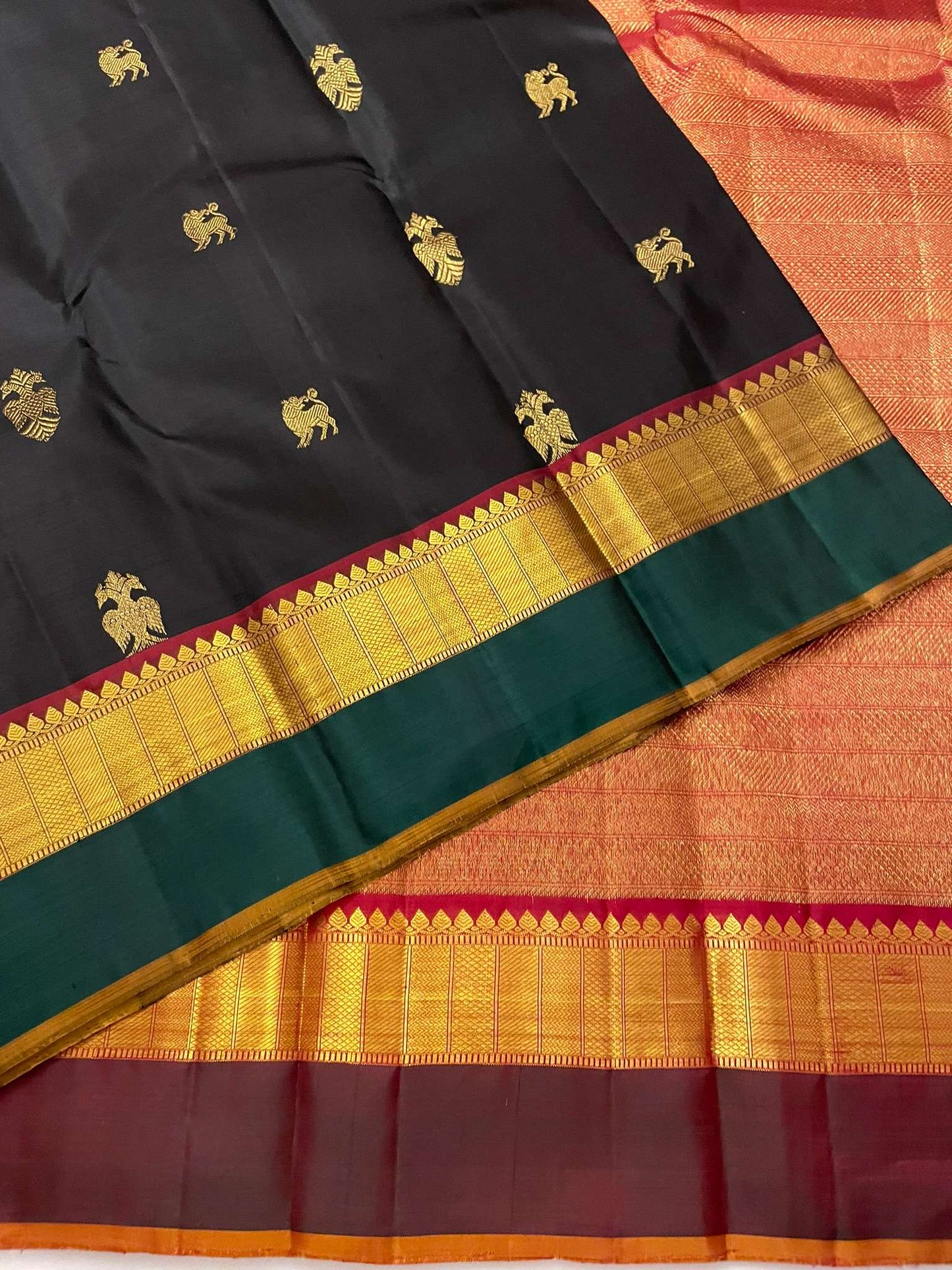 Kanchivaram Silk SBE165J4-1 By SRISHTA