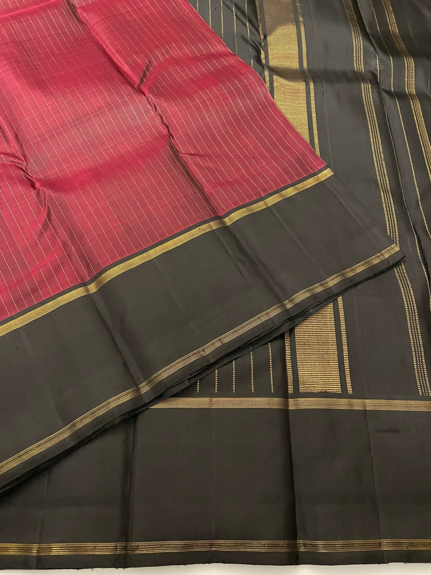 Kanchivaram Silk SBE202k9-1 By SRISHTA