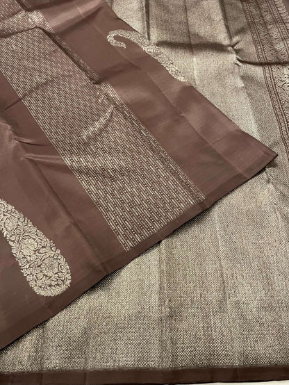 Kanchivaram Silk SBE200K8-2 By SRISHTA